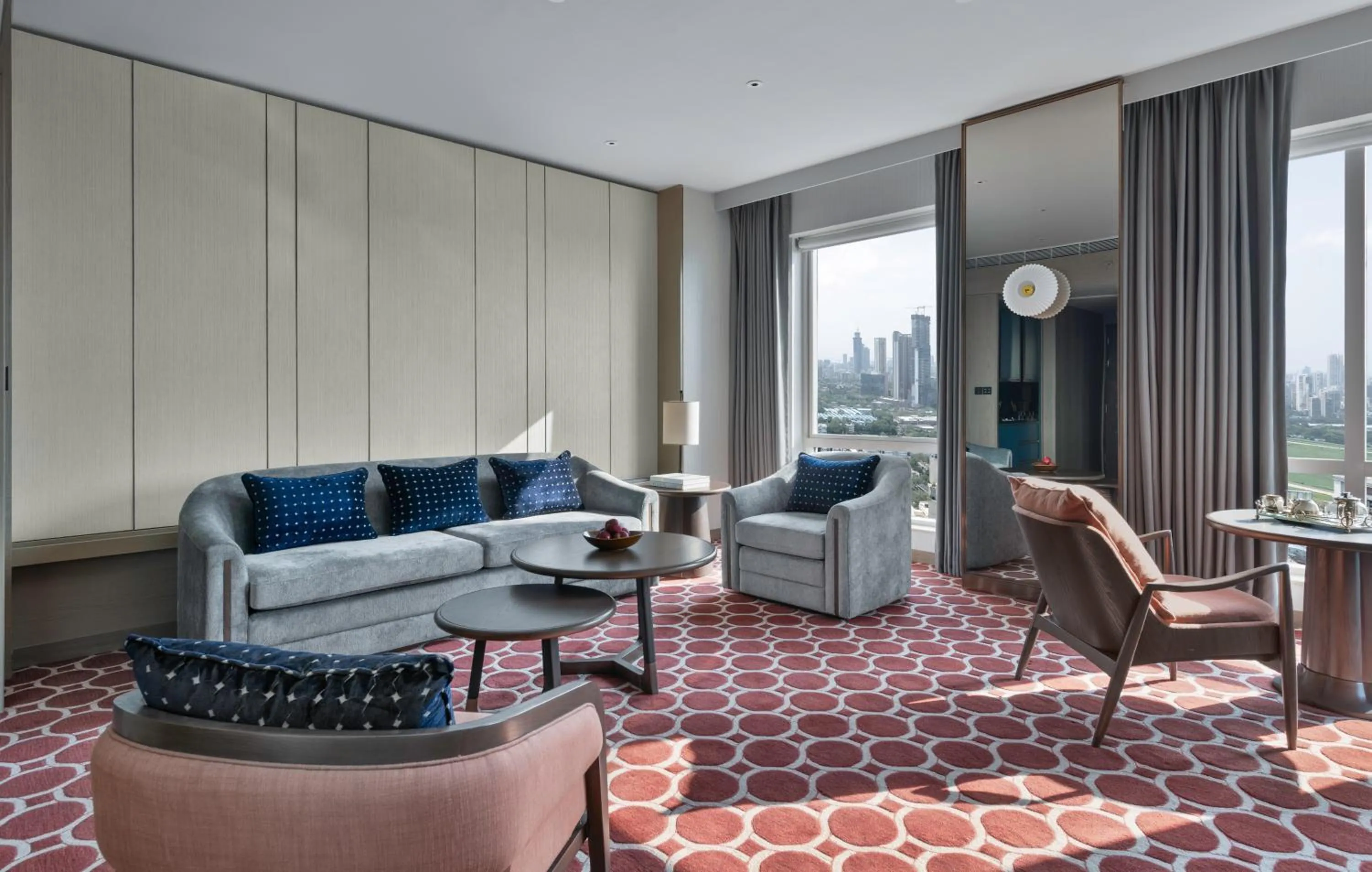 Living room in Four Seasons Hotel Mumbai