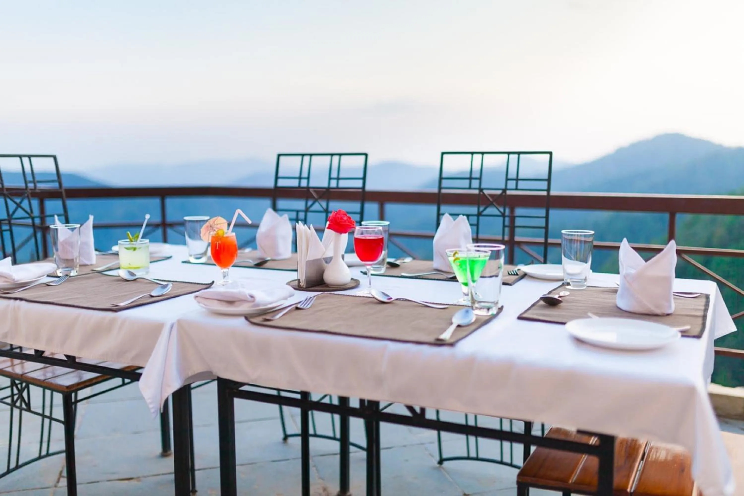 Restaurant/places to eat in Toshali Royal View ,S H I M L A