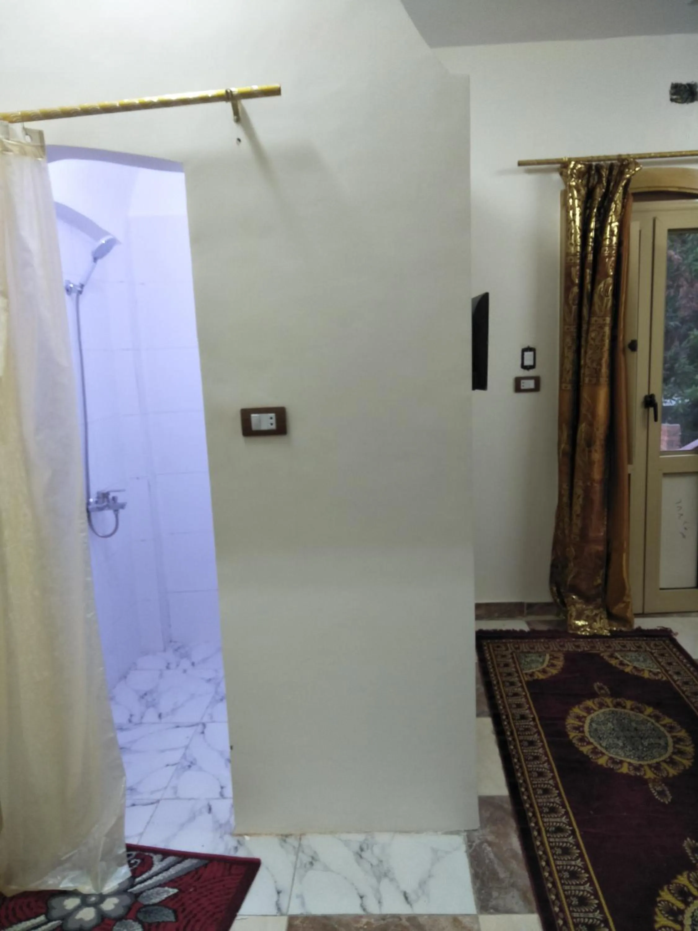 El Prince Guesthouse