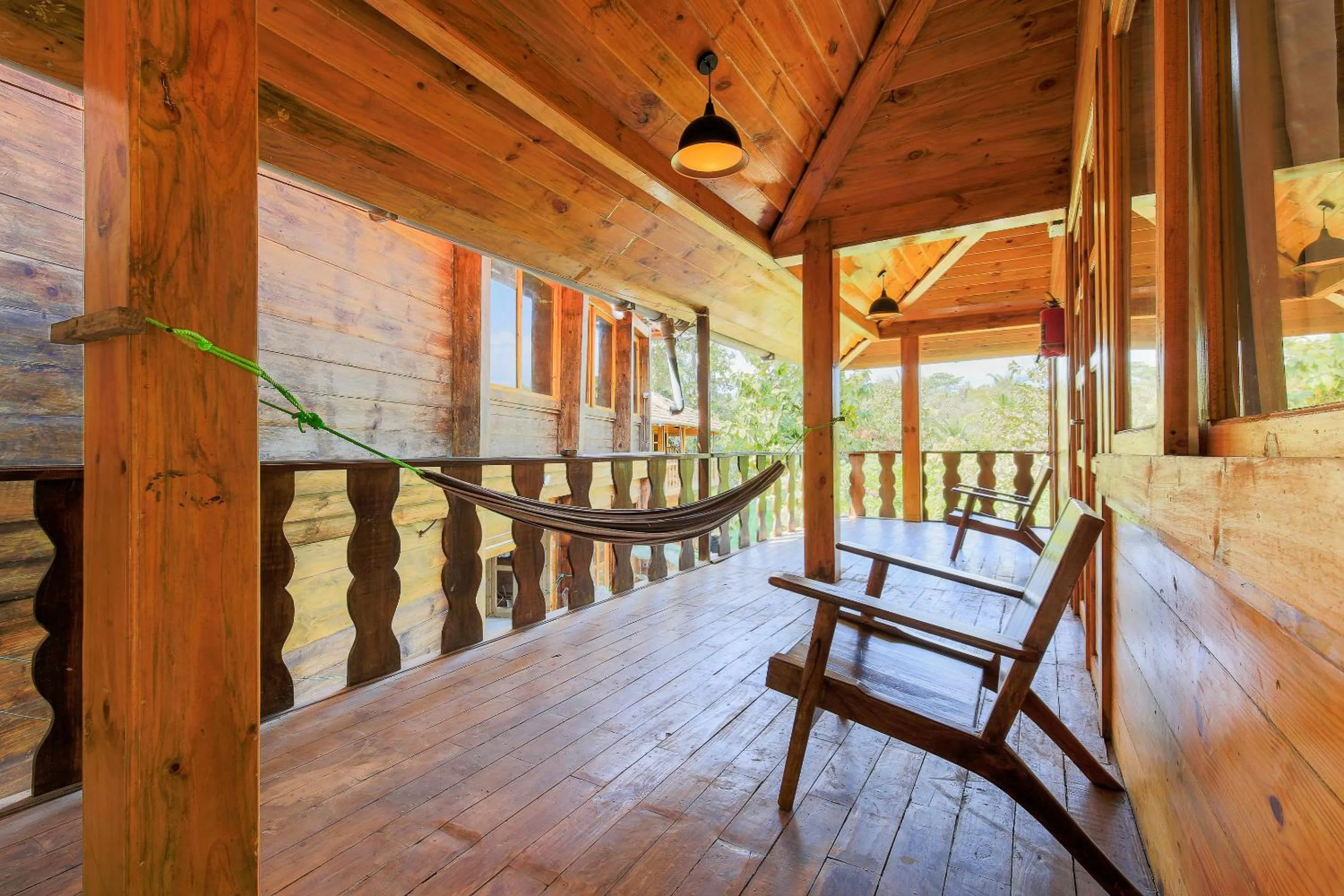 Balcony/Terrace in Brushwood Villa- Cottages and Bar