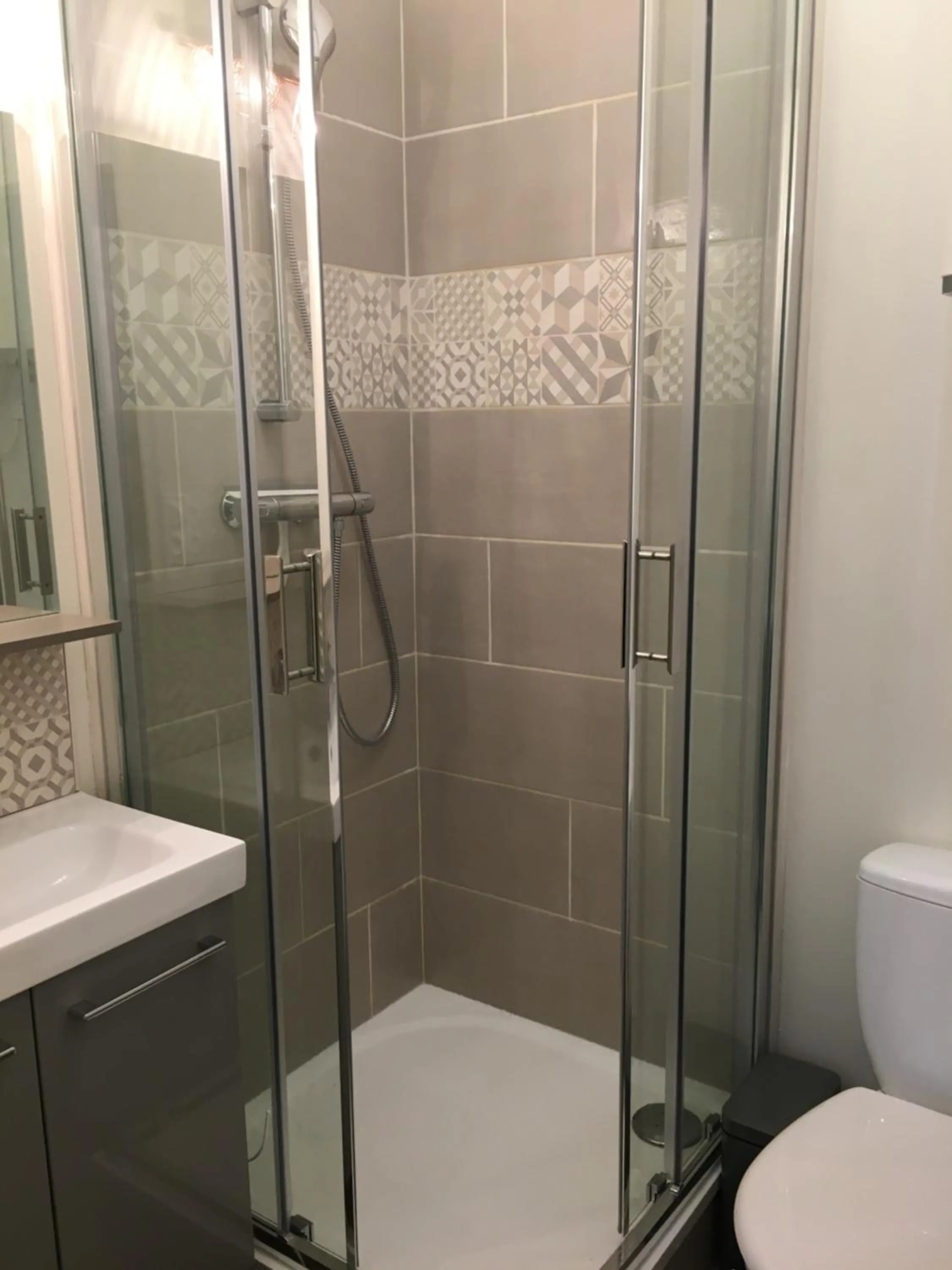 Bathroom in le studio Champlain