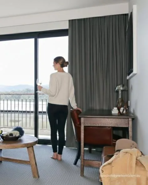 Lake Jindabyne Hotel