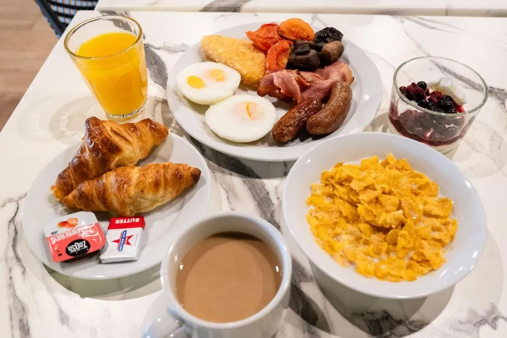 Lake Jindabyne Hotel