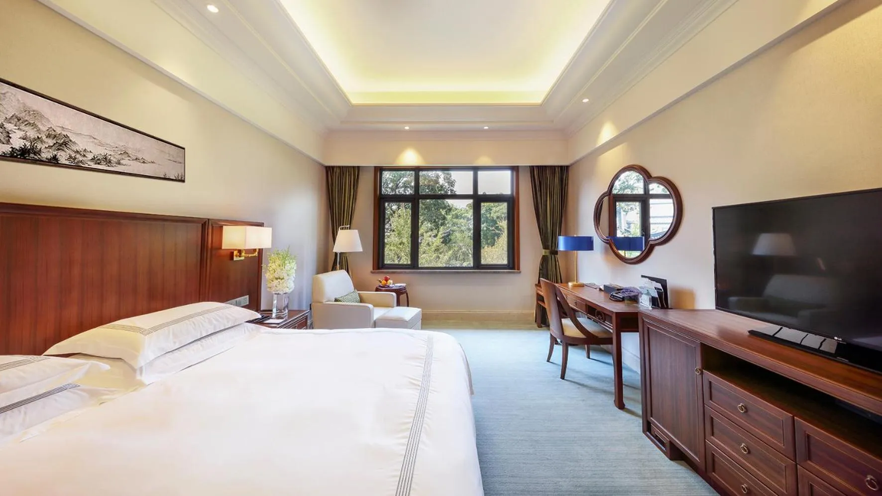 Bedroom, Bed in Zhejiang Xizi Hotel