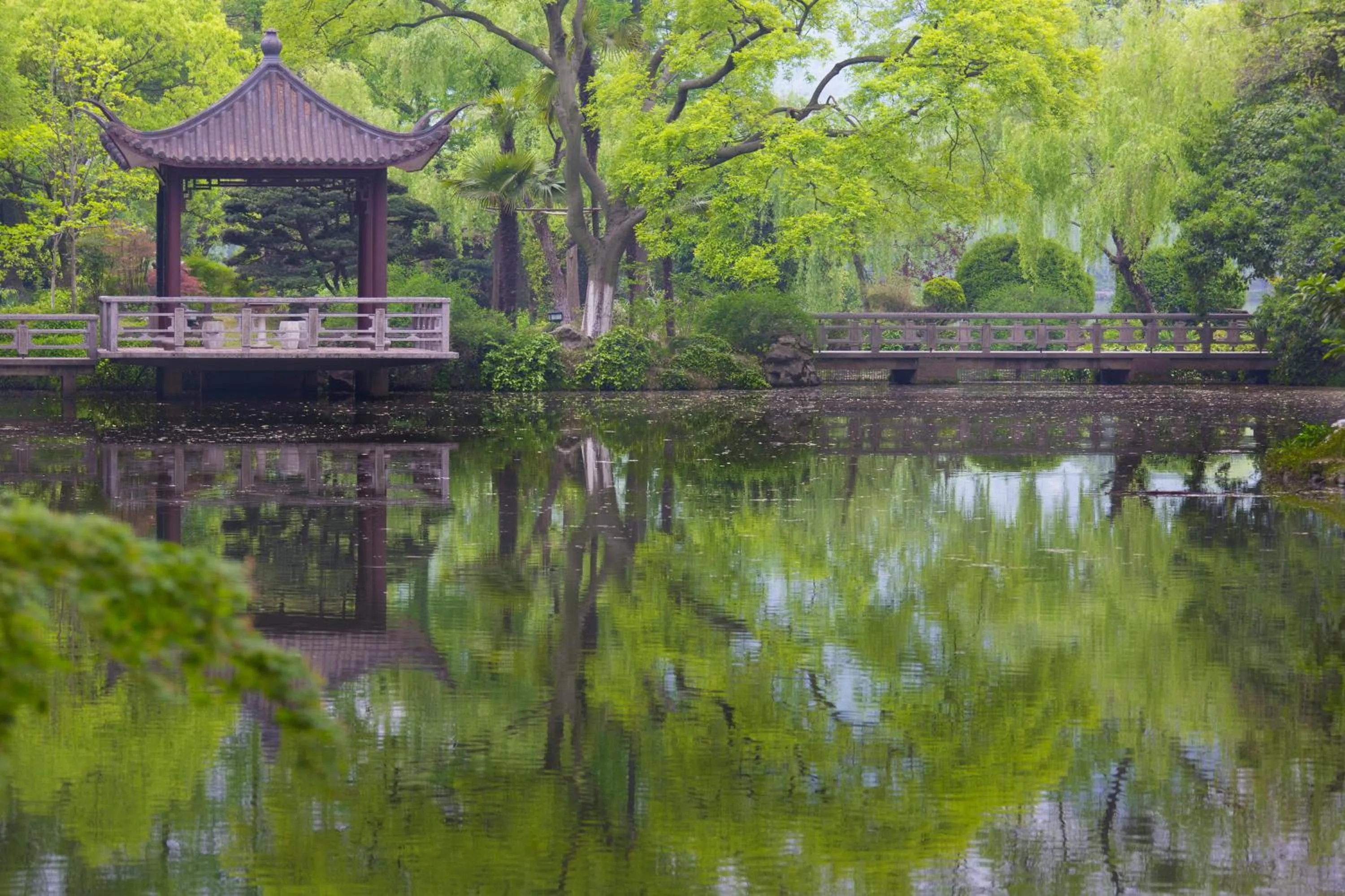 Property building in Zhejiang Xizi Hotel