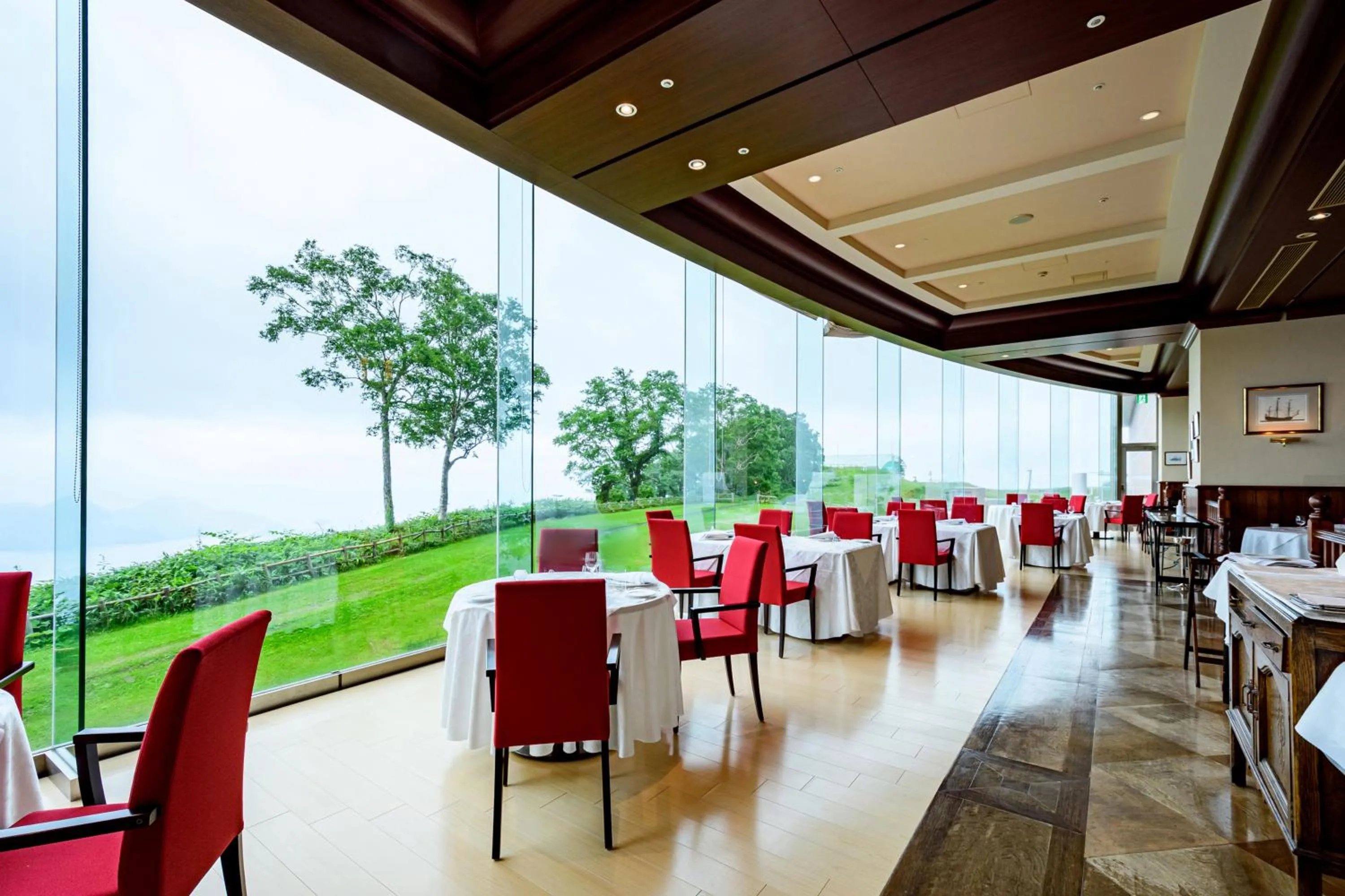 Restaurant/places to eat in Vignette Collection The Windsor Hotel TOYA by IHG