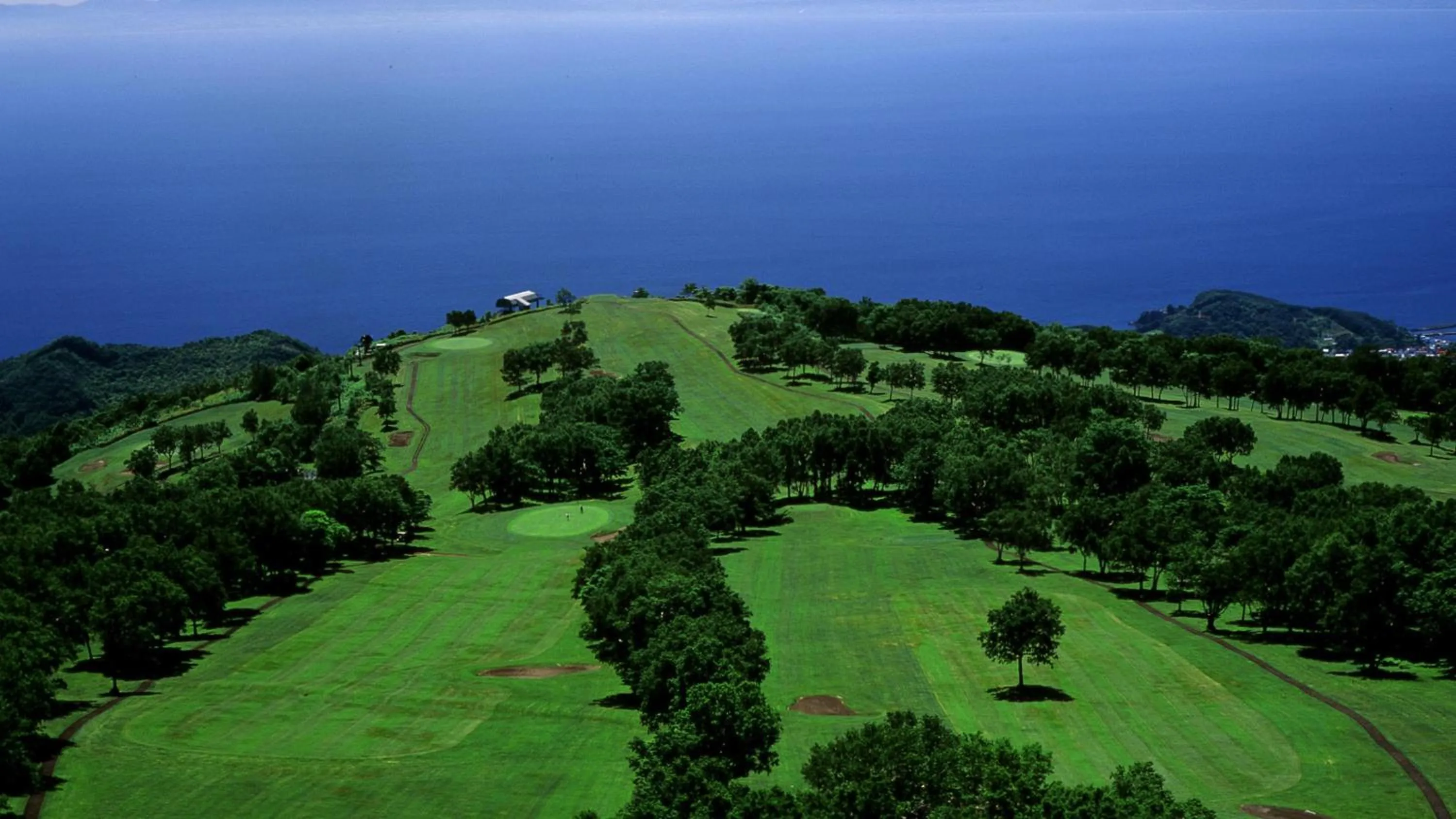 Golfcourse in Vignette Collection The Windsor Hotel TOYA by IHG