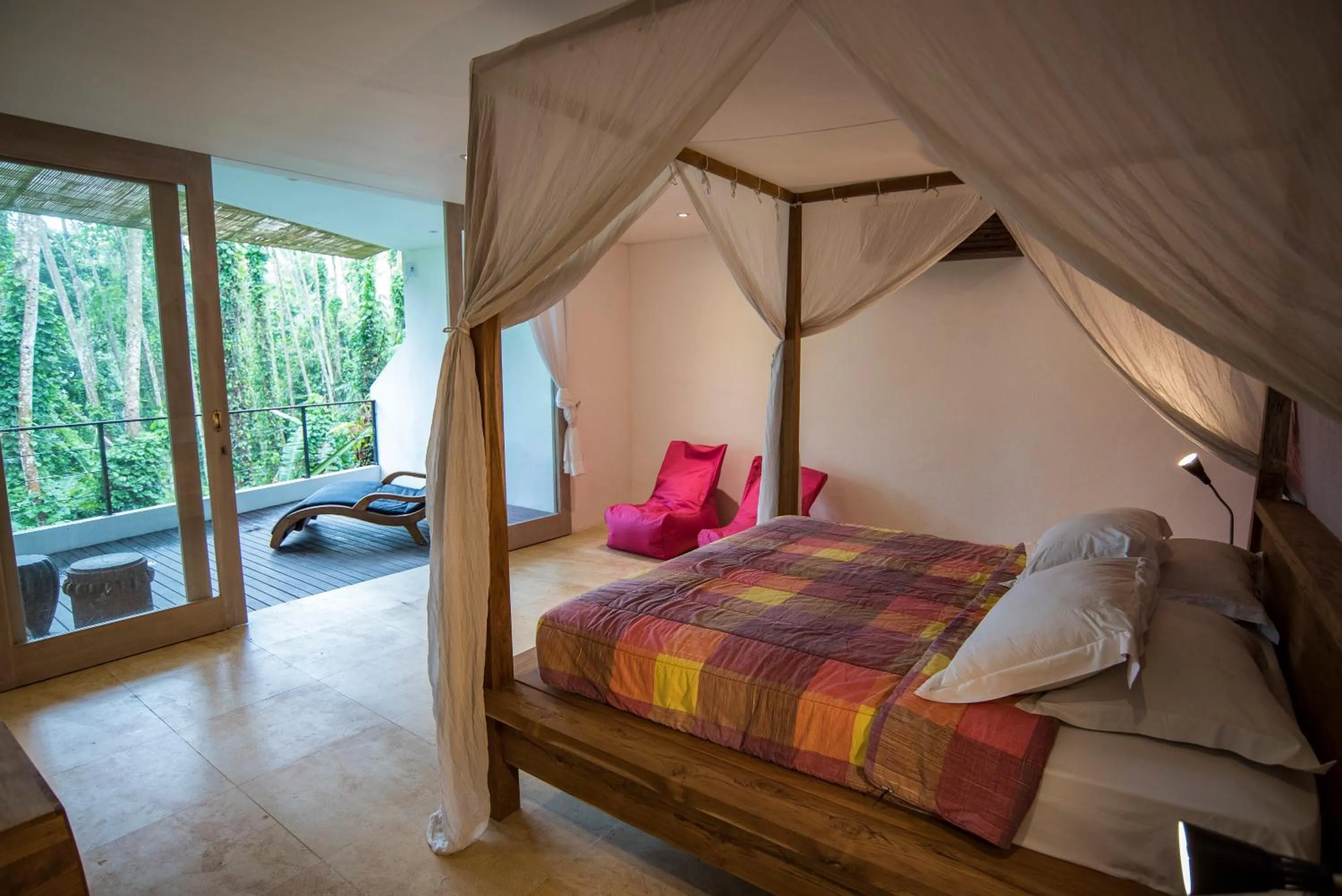 Photo of the whole room, Bed in Ayurvedagram Bali