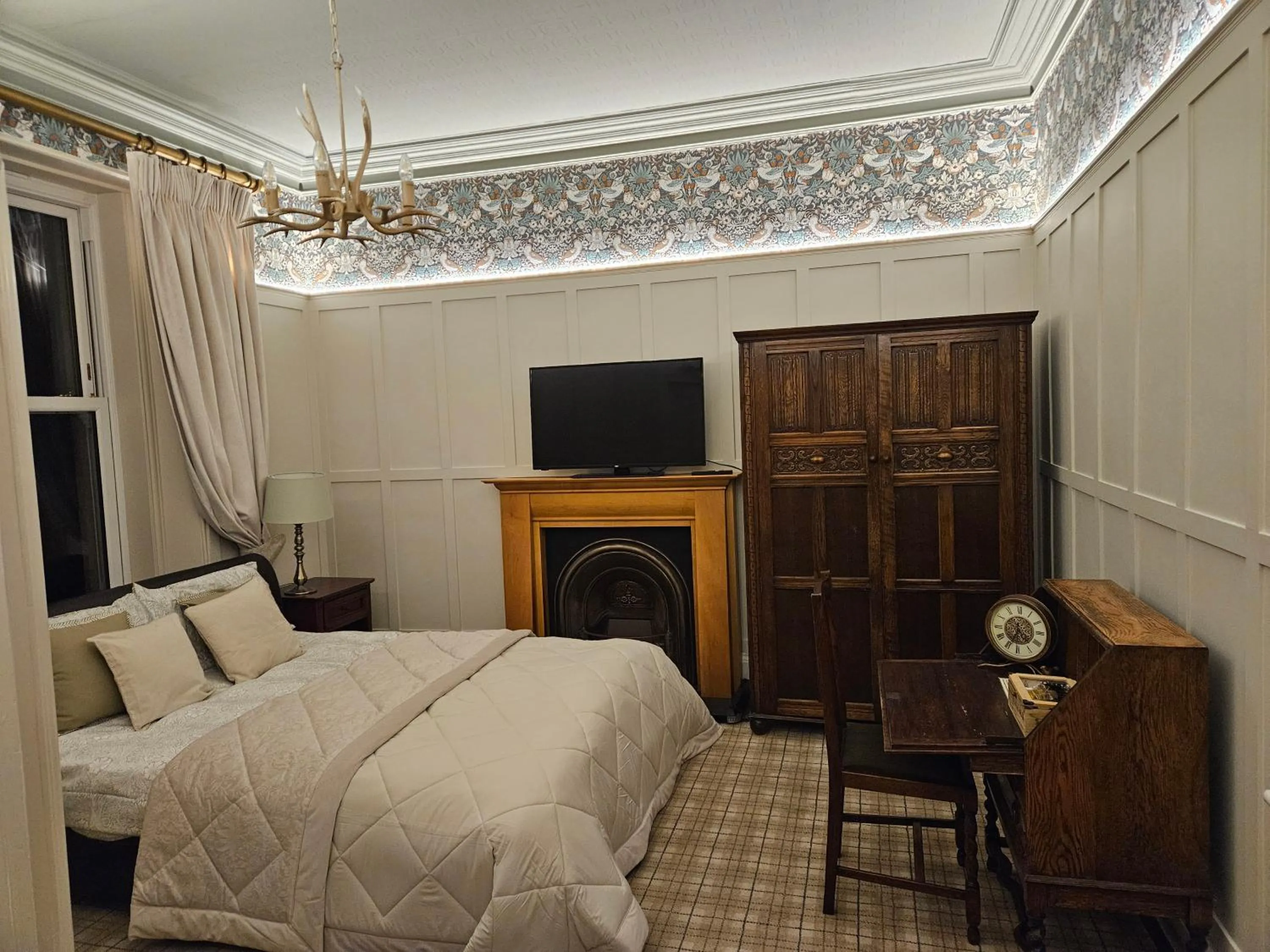 Bed in Trinity Boutique B&B