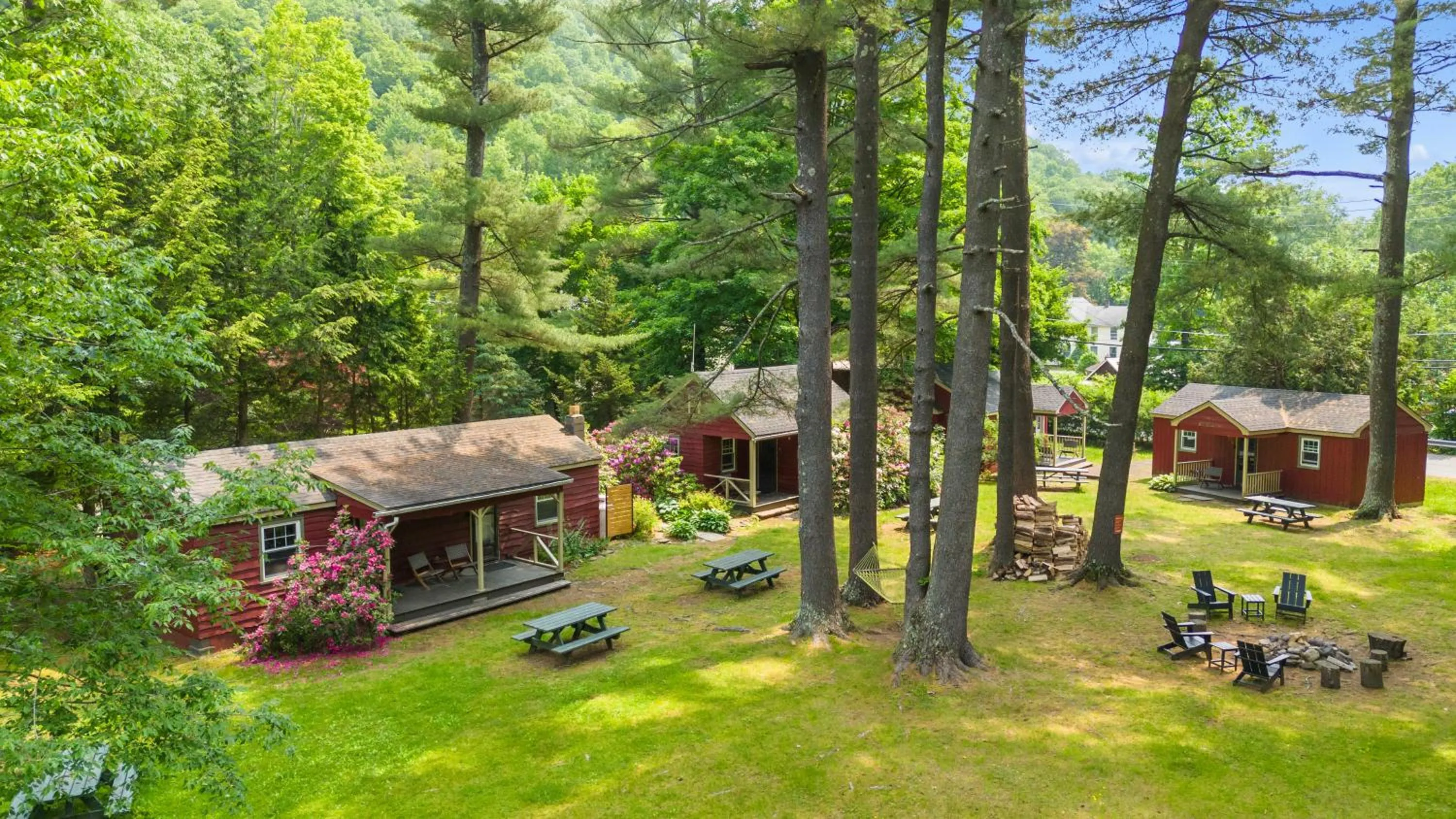 Property building in Phoenicia Lodge