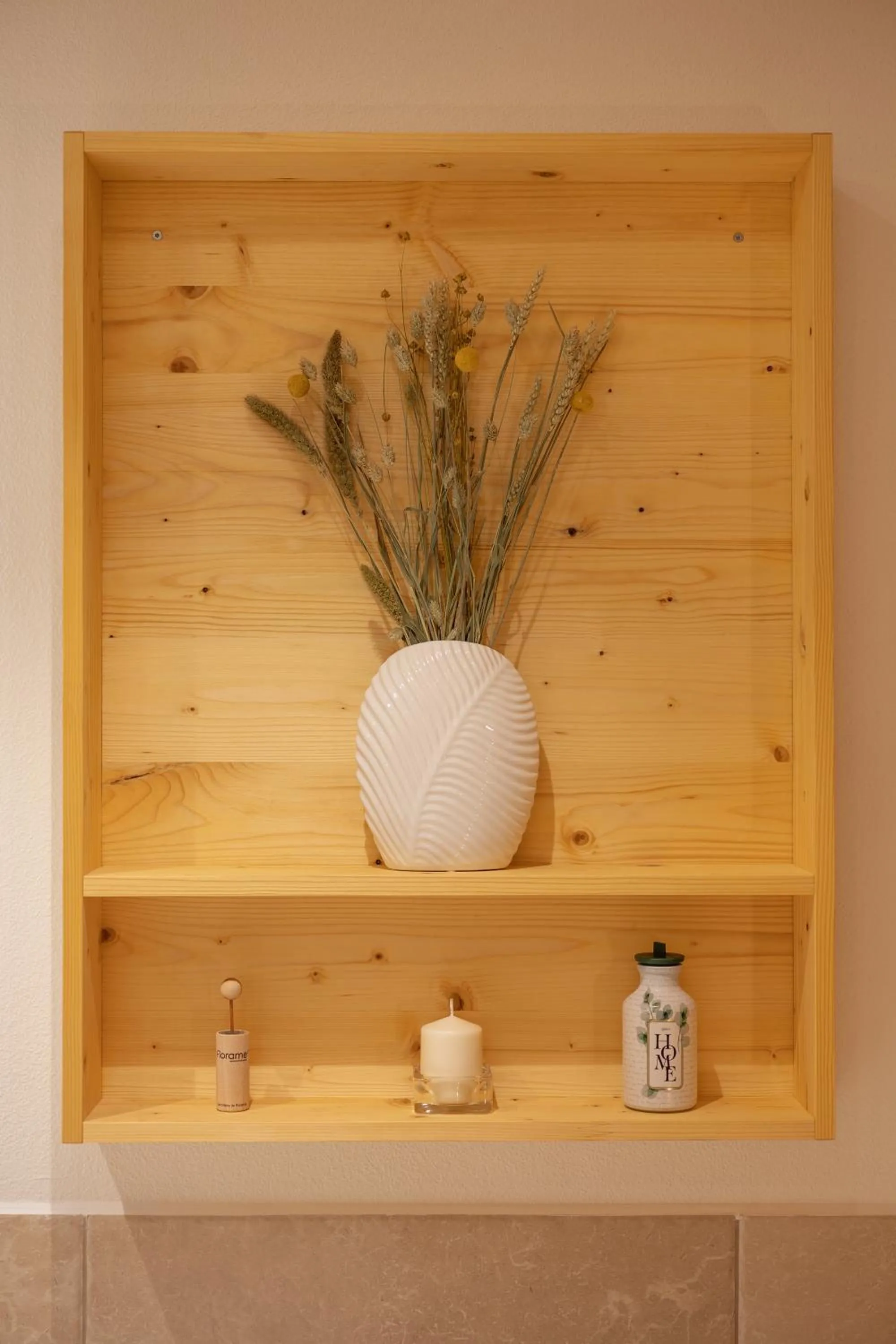 Decorative detail in PRIVILLAGE Stare - B&B