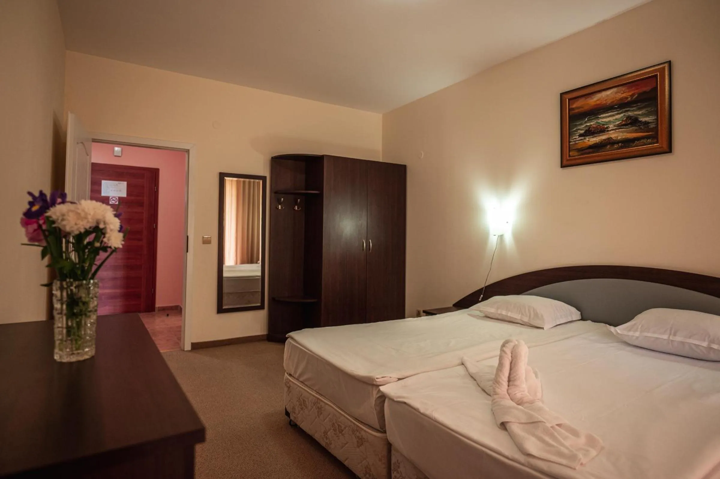 Bedroom, Bed in Hotel Paradise Green Park