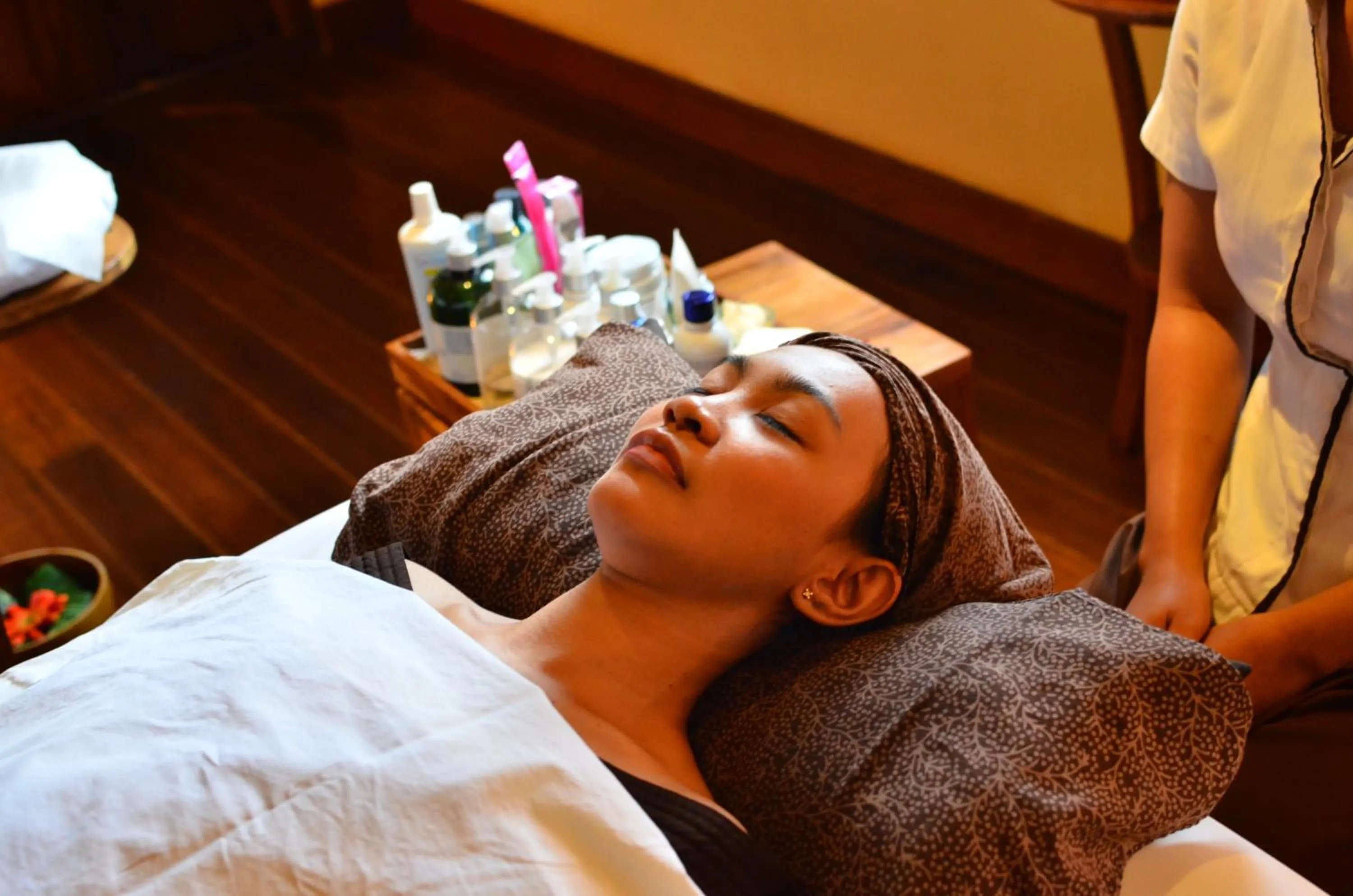 Spa and wellness centre/facilities in Kupu Kupu Jimbaran Beach Hotel & Spa by L’Occitane