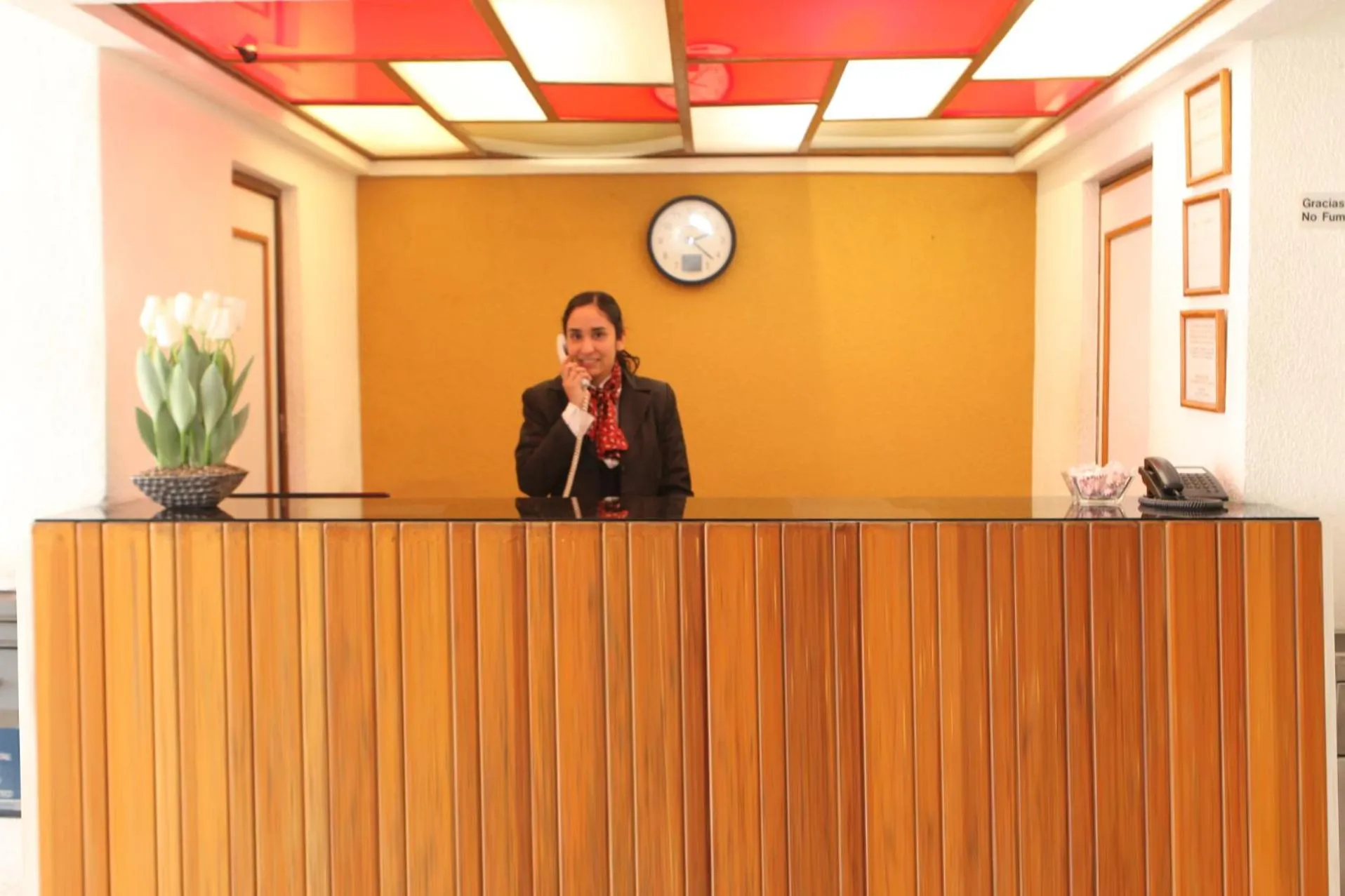 Lobby or reception in Hotel Paradise Inn