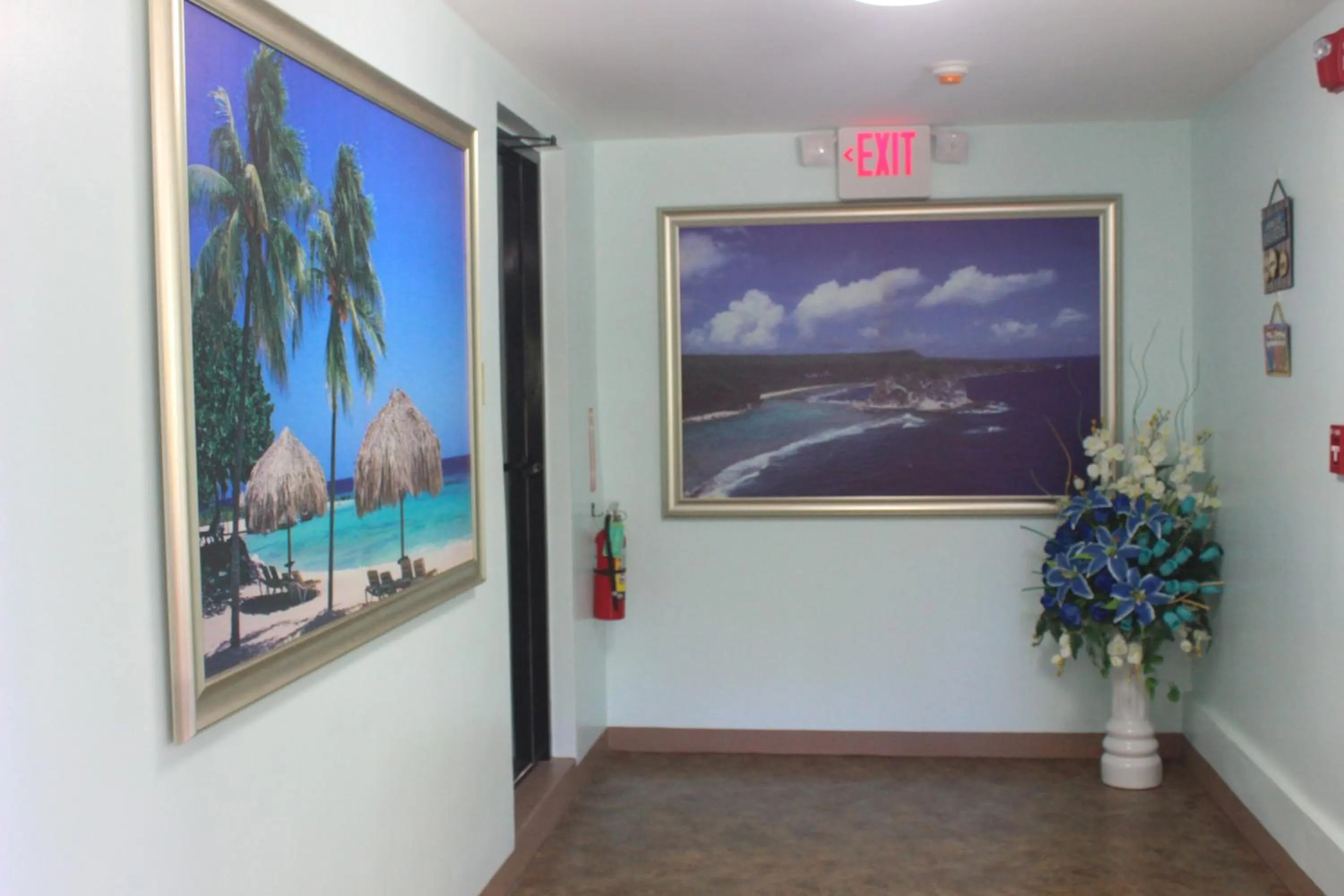 Lobby or reception in Saipan Beach Hotel