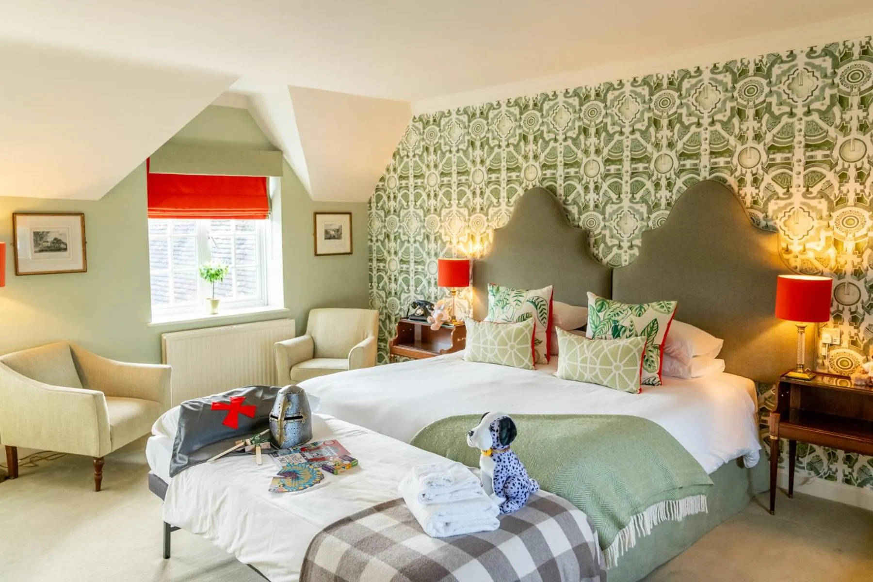 Bedroom, Bed in Leeds Castle Stable Courtyard Bed and Breakfast