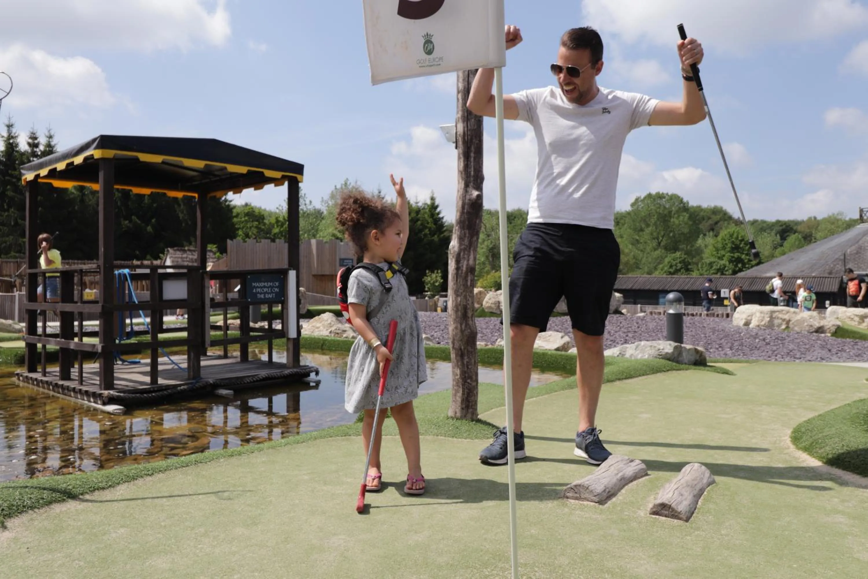 Golfcourse in Leeds Castle Stable Courtyard Bed and Breakfast