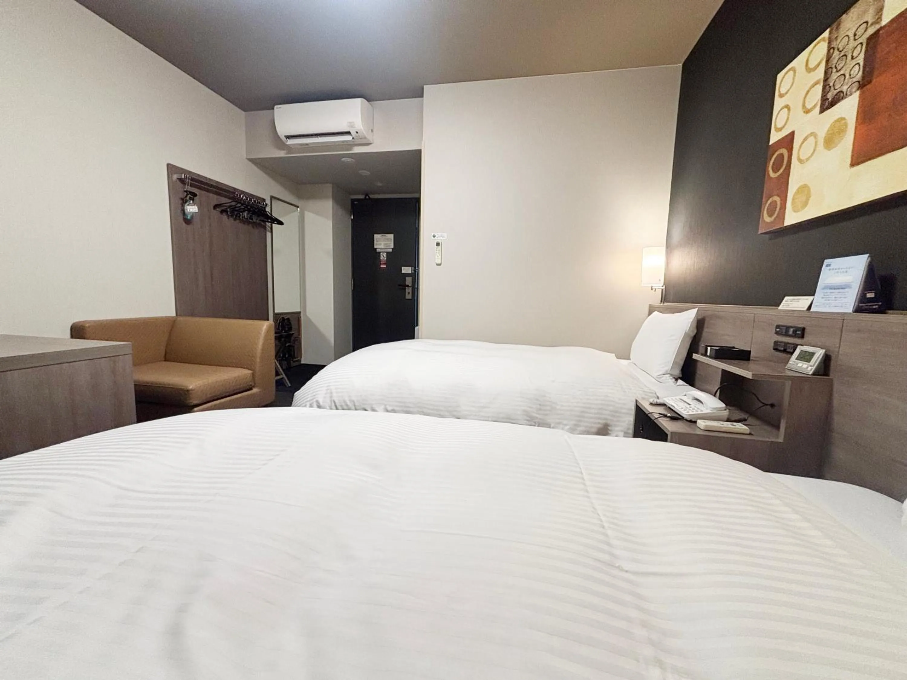 Photo of the whole room, Bed in Hotel Route-Inn Koka Minakuchi -Kokudo 1 gou-