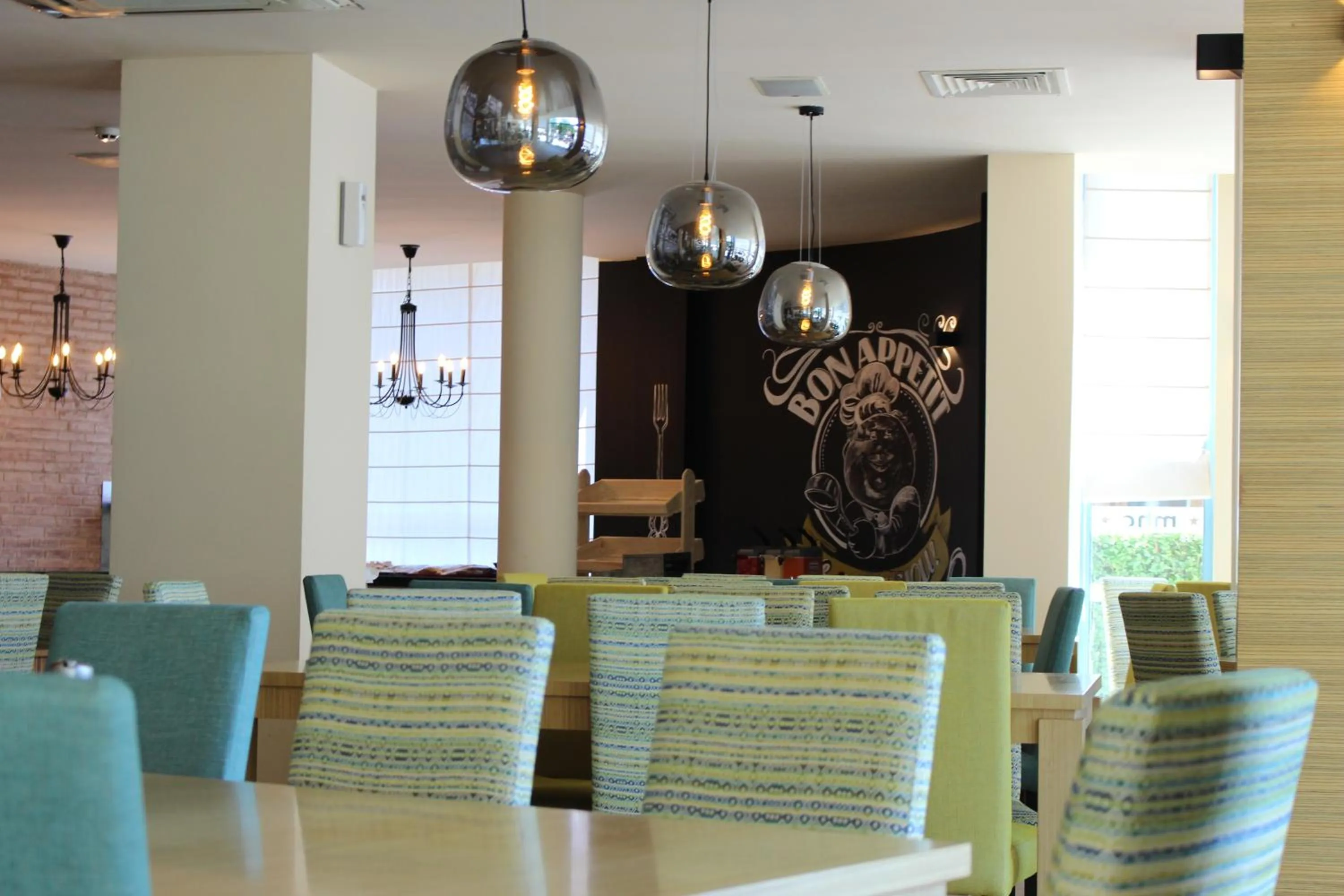 Food and drinks in Aparthotel Marina Holiday Club - All Inclusive & Free Parking