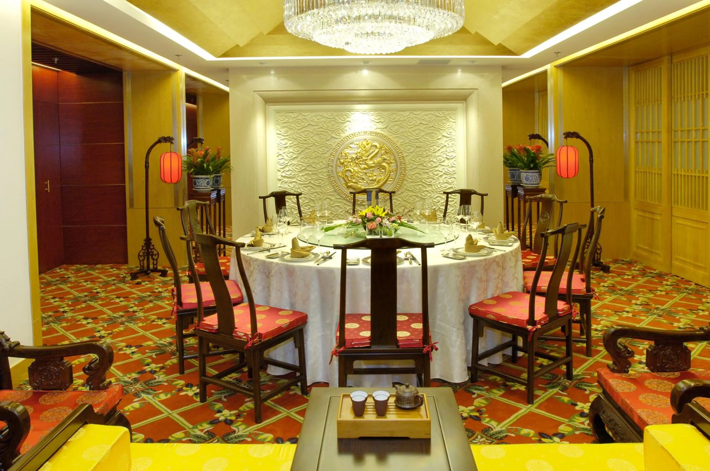 Restaurant/places to eat in Xiyuan Hotel