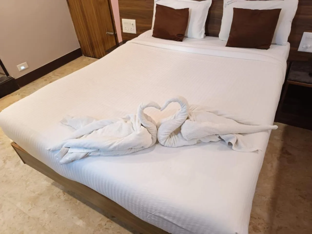 Bedroom, Bed in Mani's residency