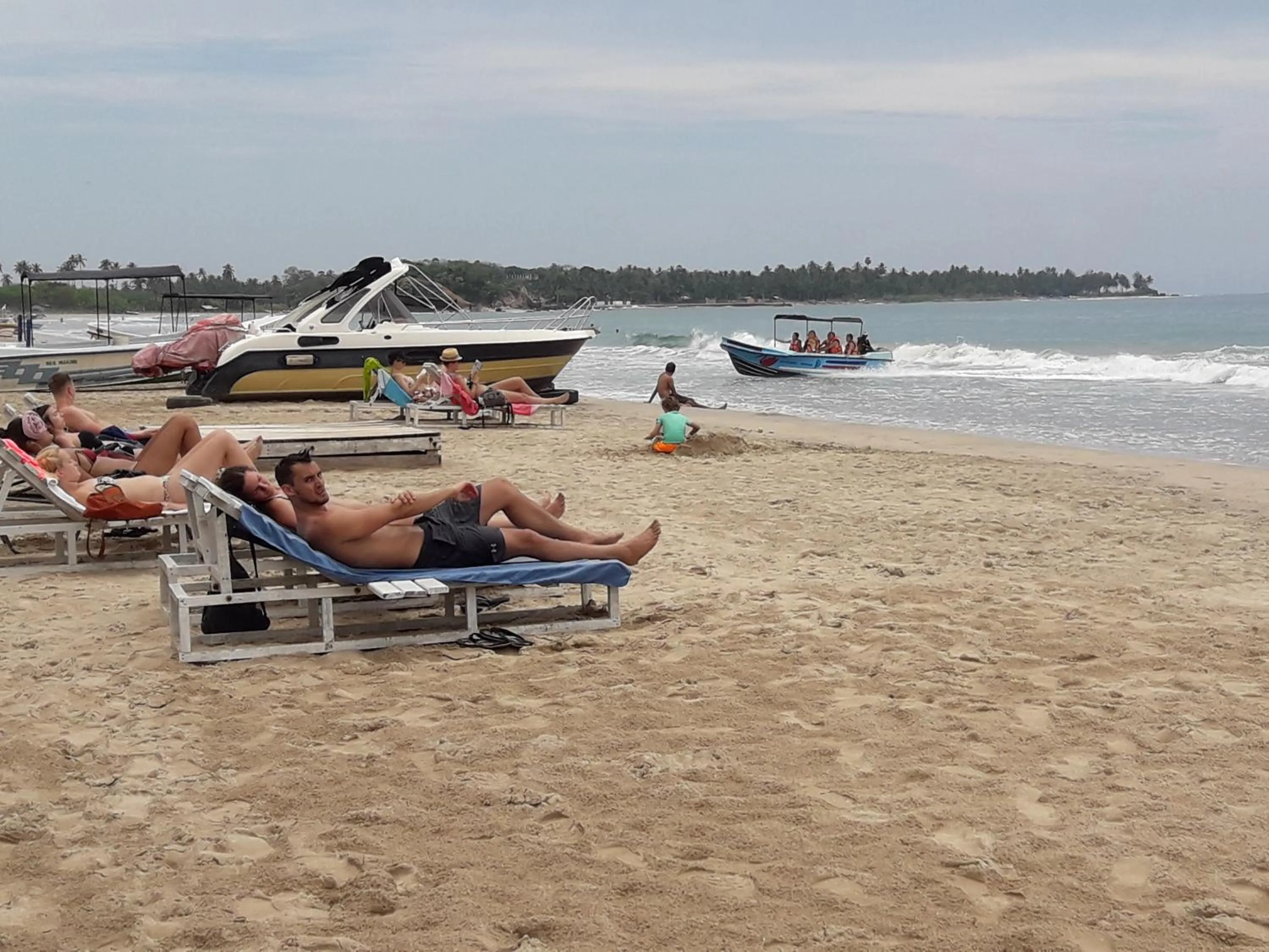 Standard Triple Room - single occupancy in Surf reef beach