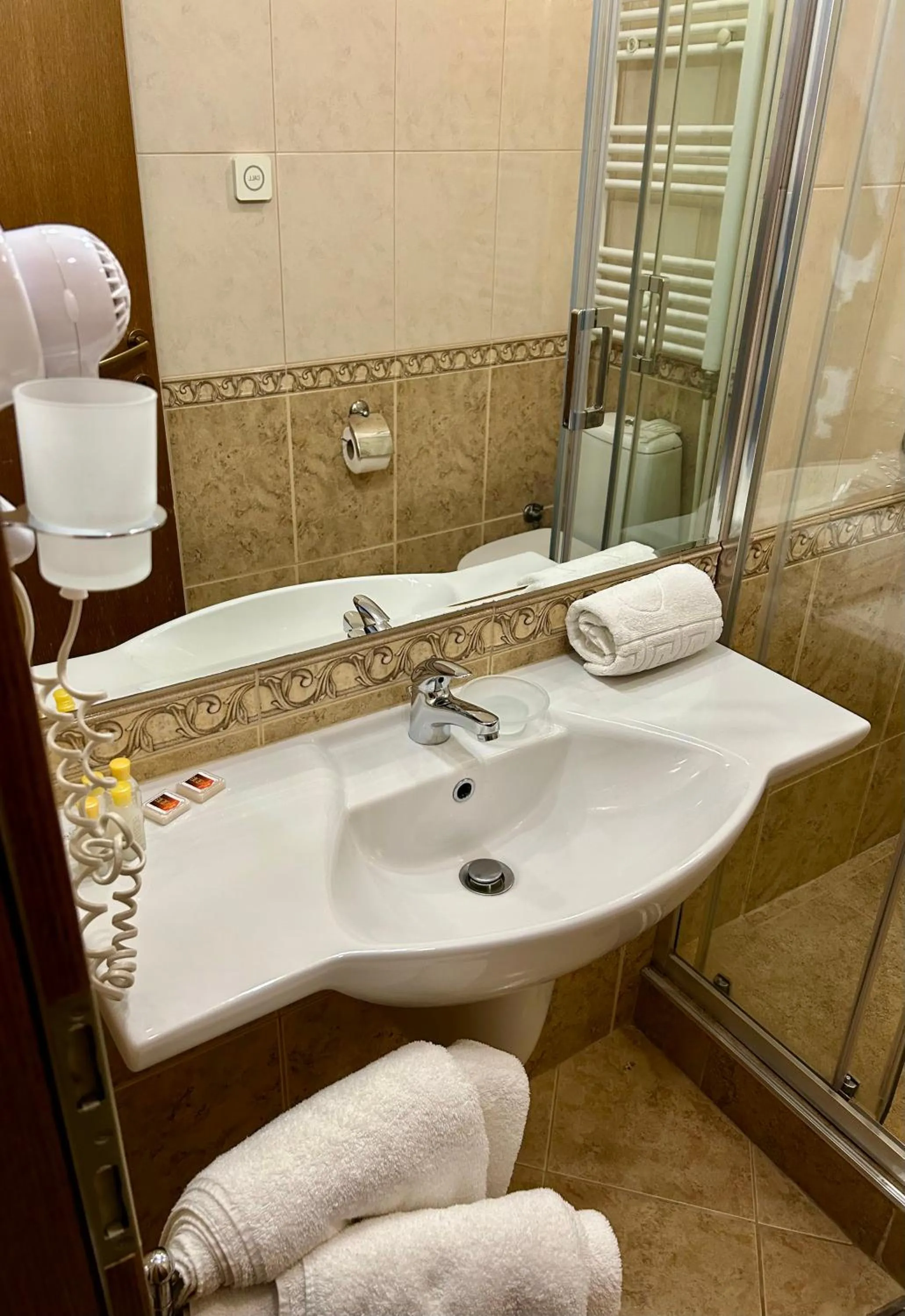 Chateau Montagne Hotel Troyan