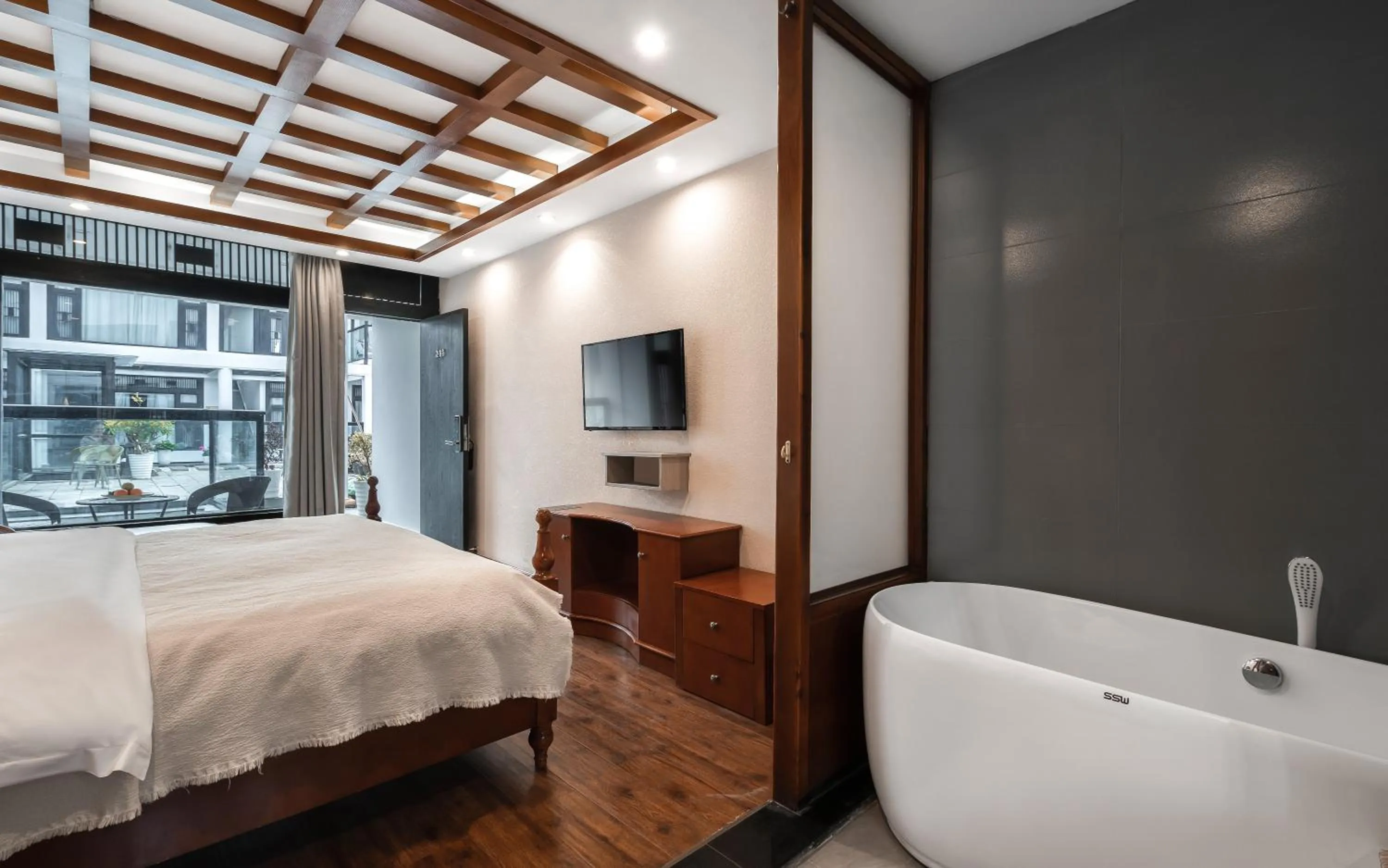 Bedroom, Bed in Lijiang Gemmer Hotel