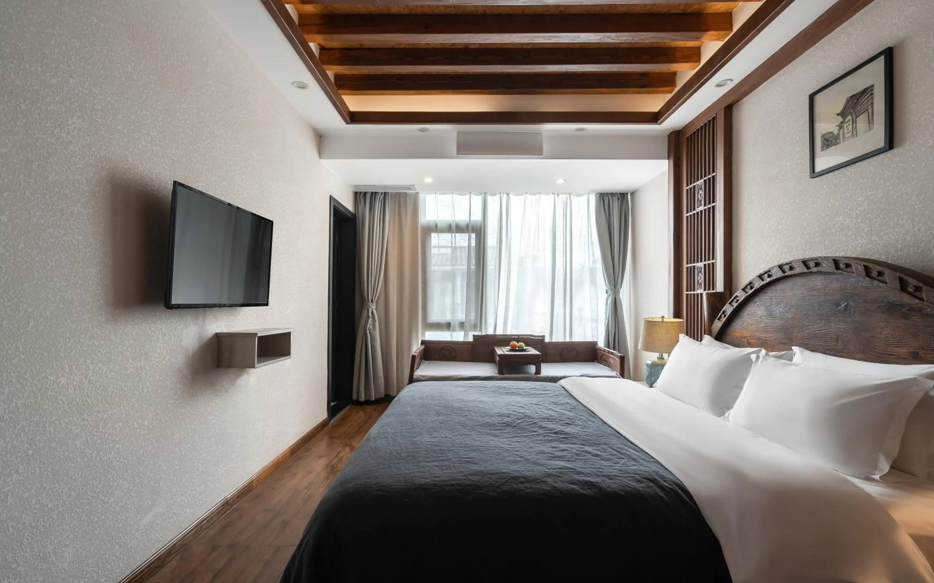 Bedroom, Bed in Lijiang Gemmer Hotel