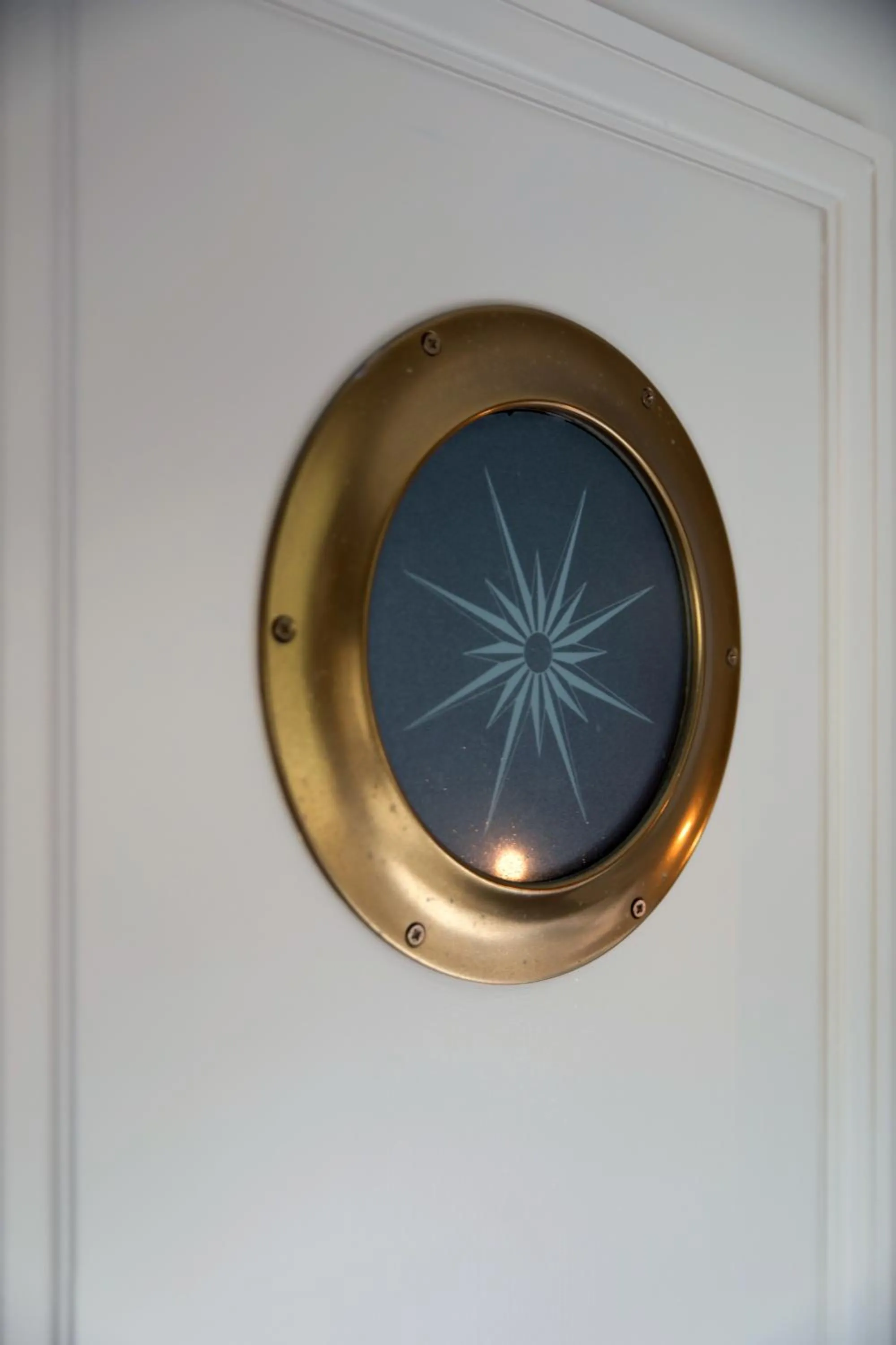 Decorative detail in The Pilot Inn