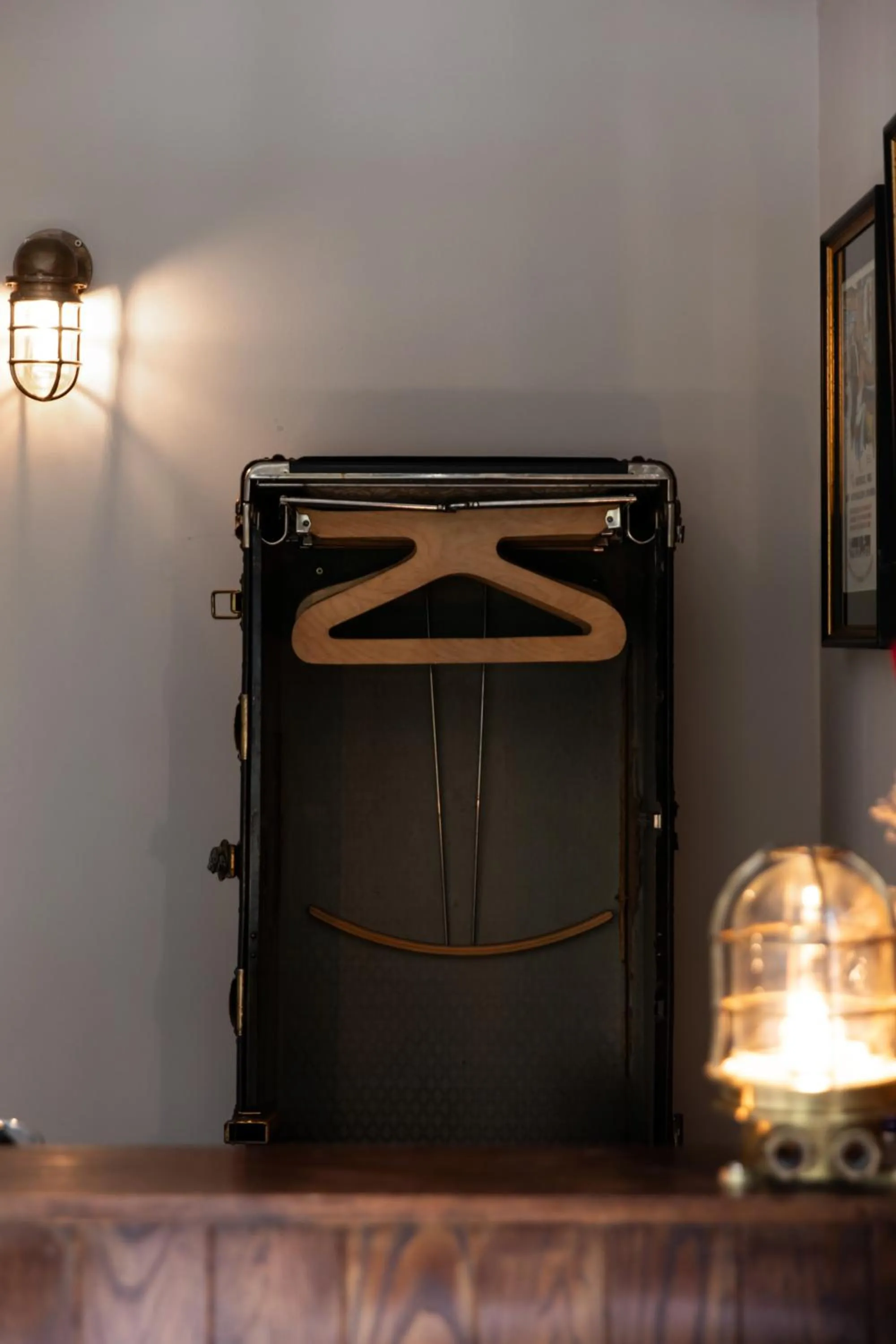 Decorative detail in The Pilot Inn