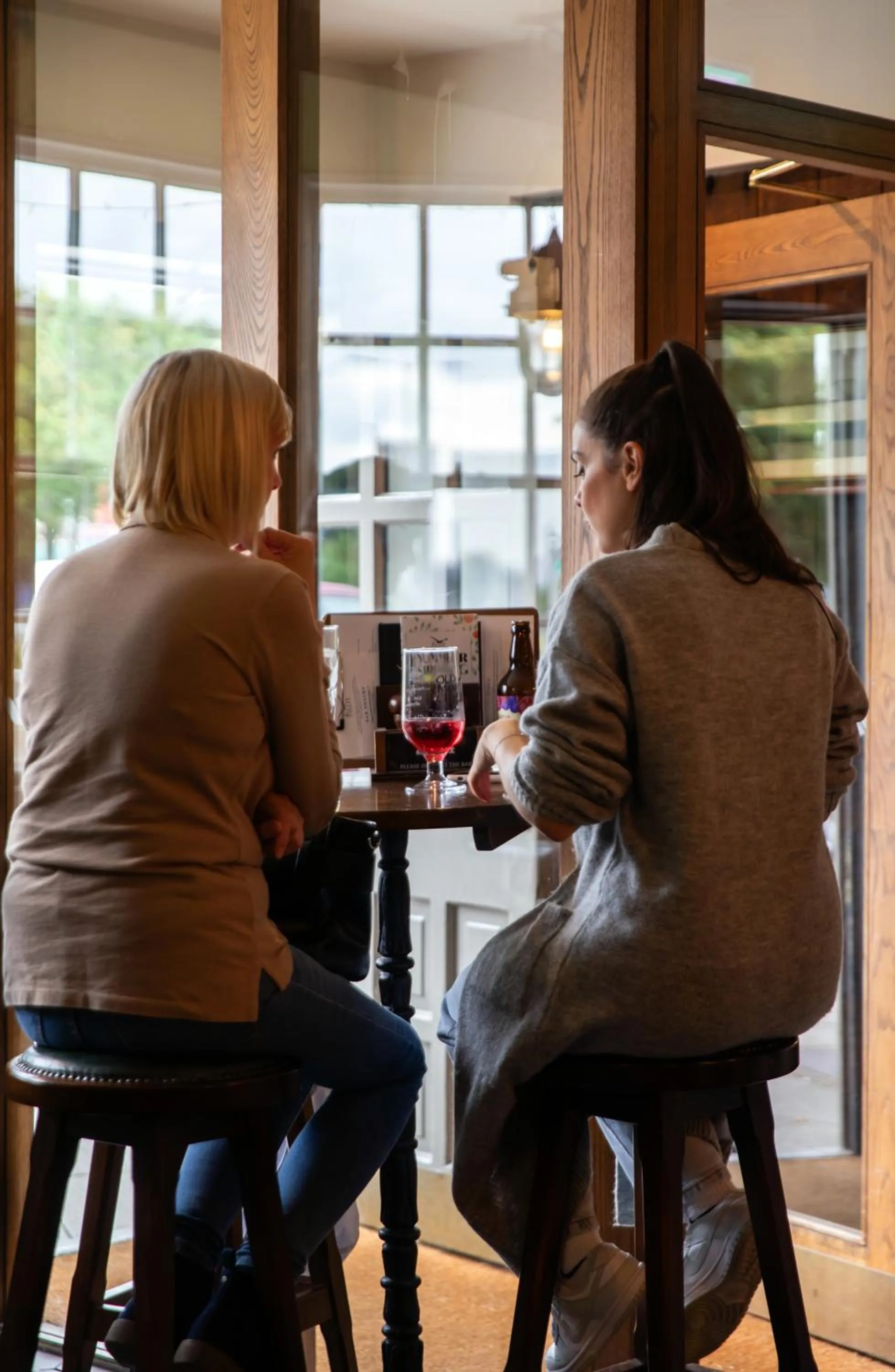 Restaurant/places to eat in The Pilot Inn