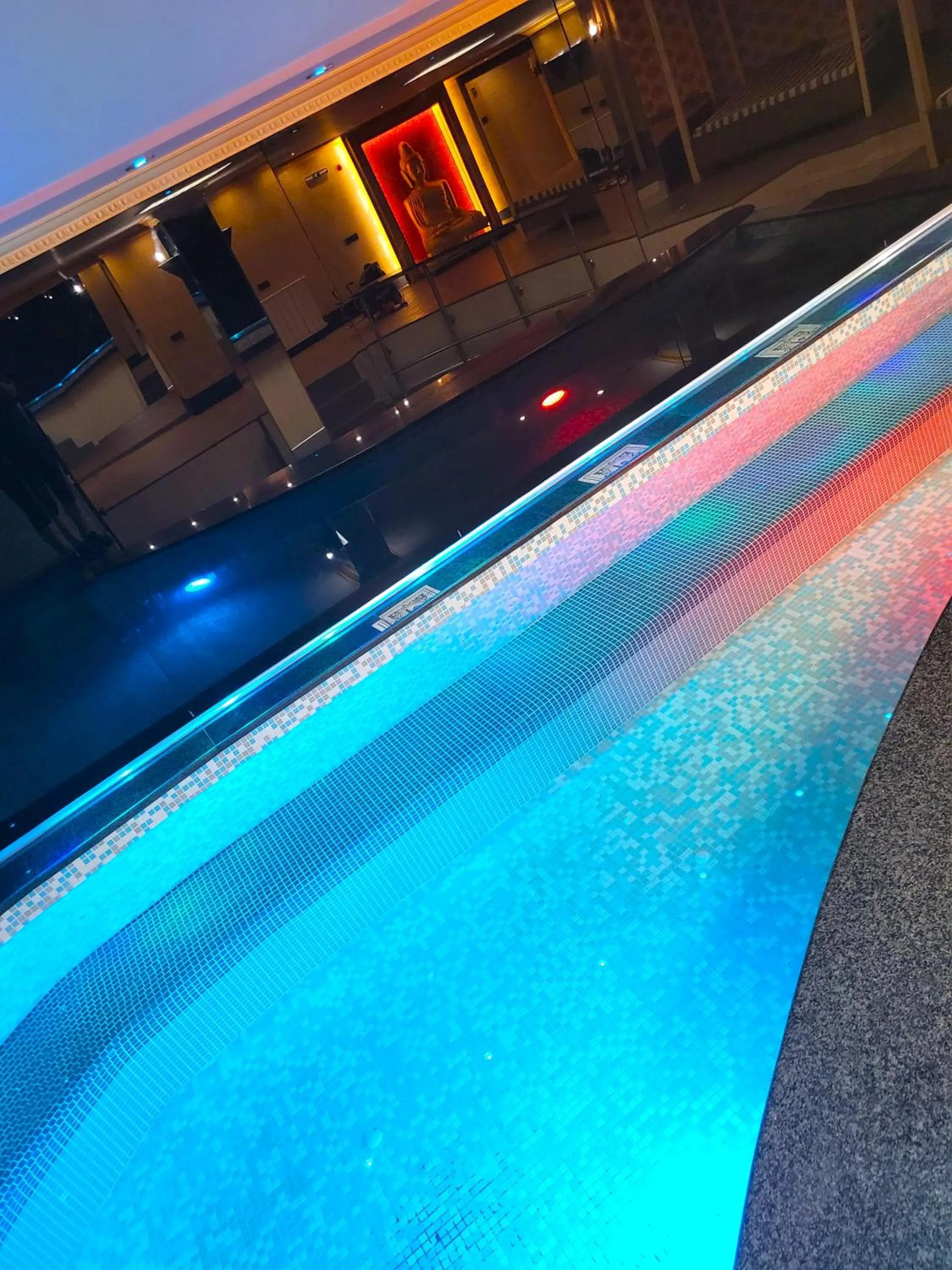 Hot Tub in Gloria Palace Hotel