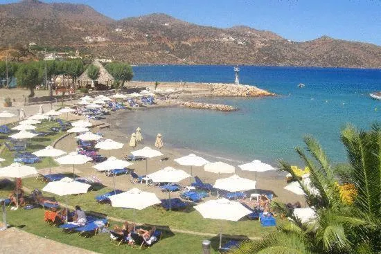 Beach in Primavera Paradise Apartments