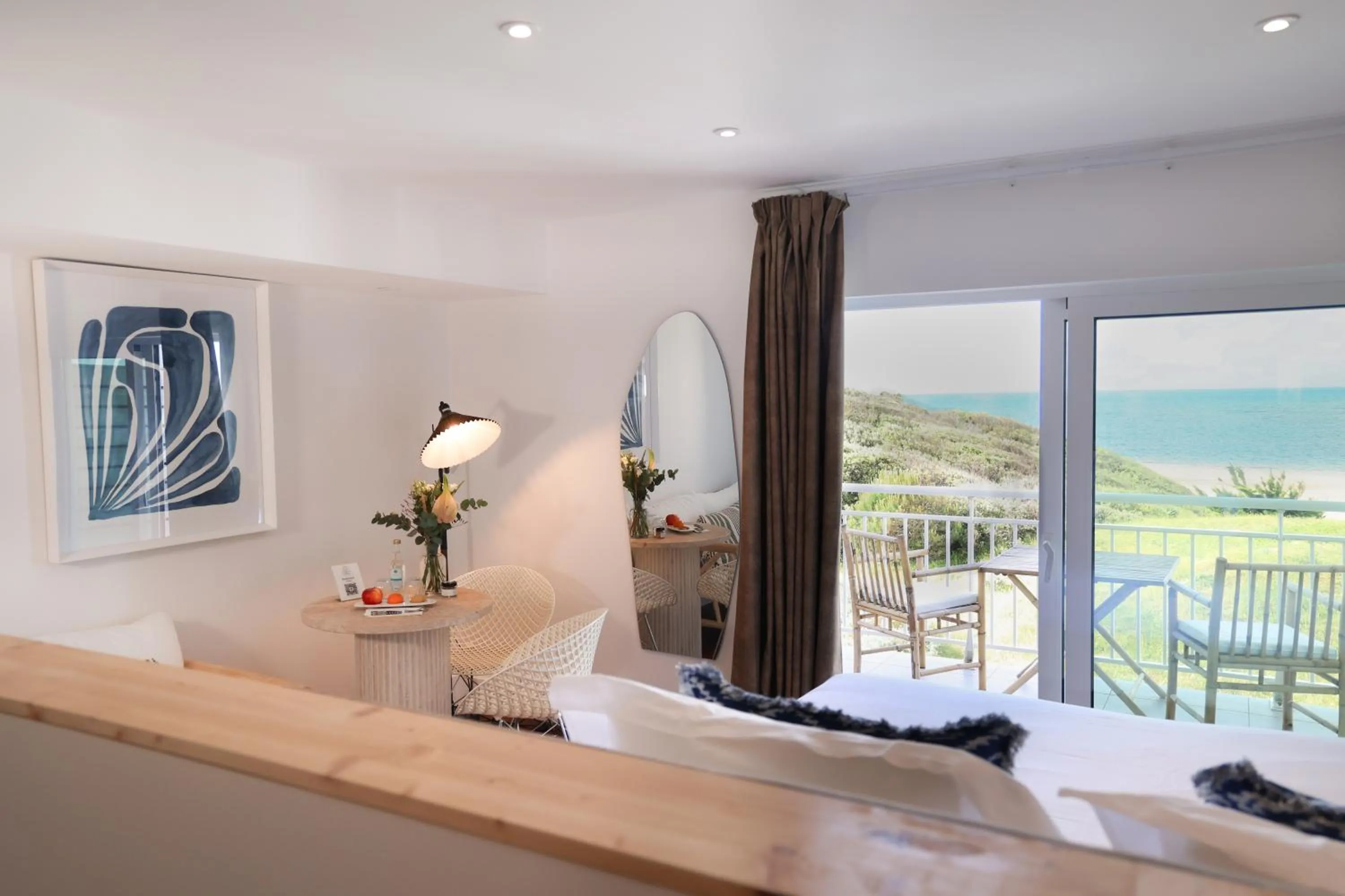 Bed in Hôtel & Spa Le Grand Large