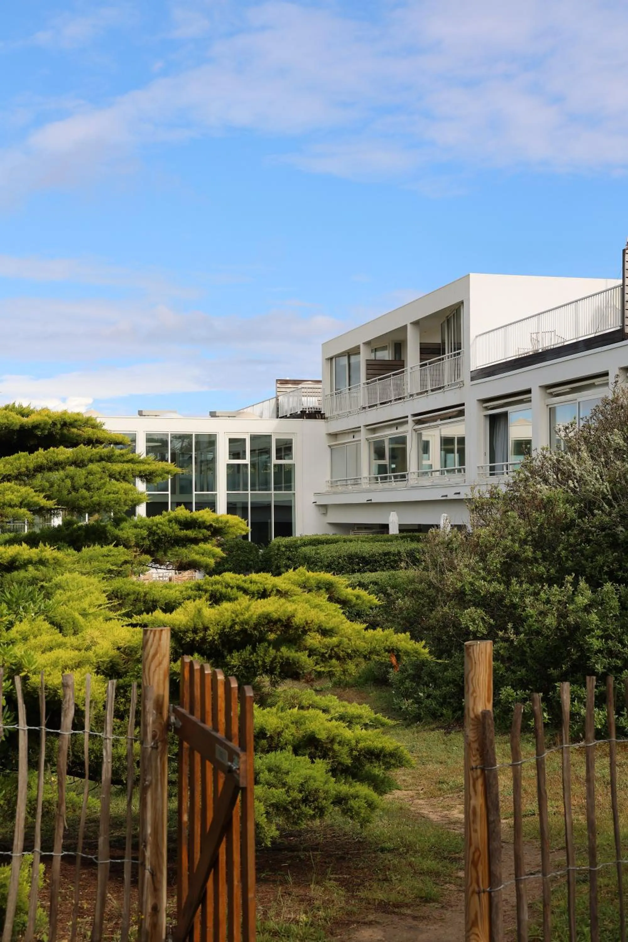 Garden in Hôtel & Spa Le Grand Large