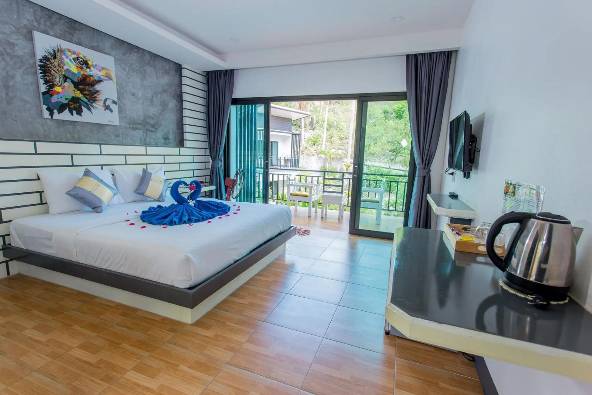 Bed in The Ozo Kohtao