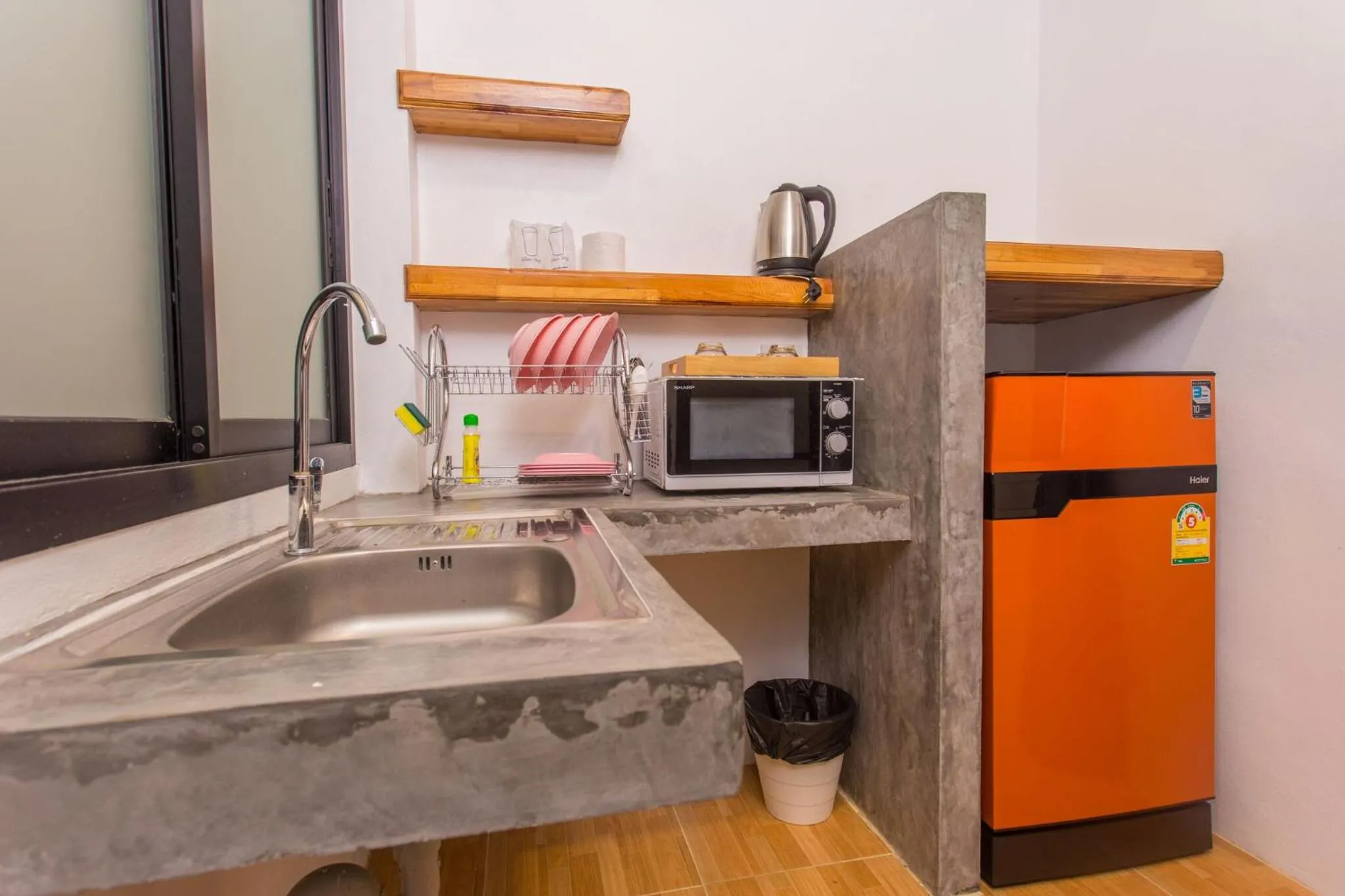 Kitchen or kitchenette in The Ozo Kohtao