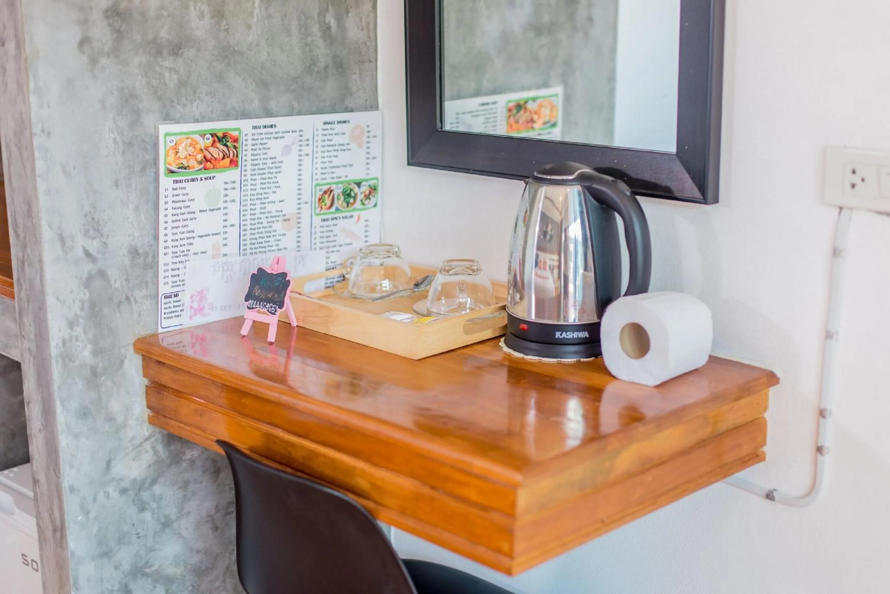 Coffee/tea facilities in The Ozo Kohtao