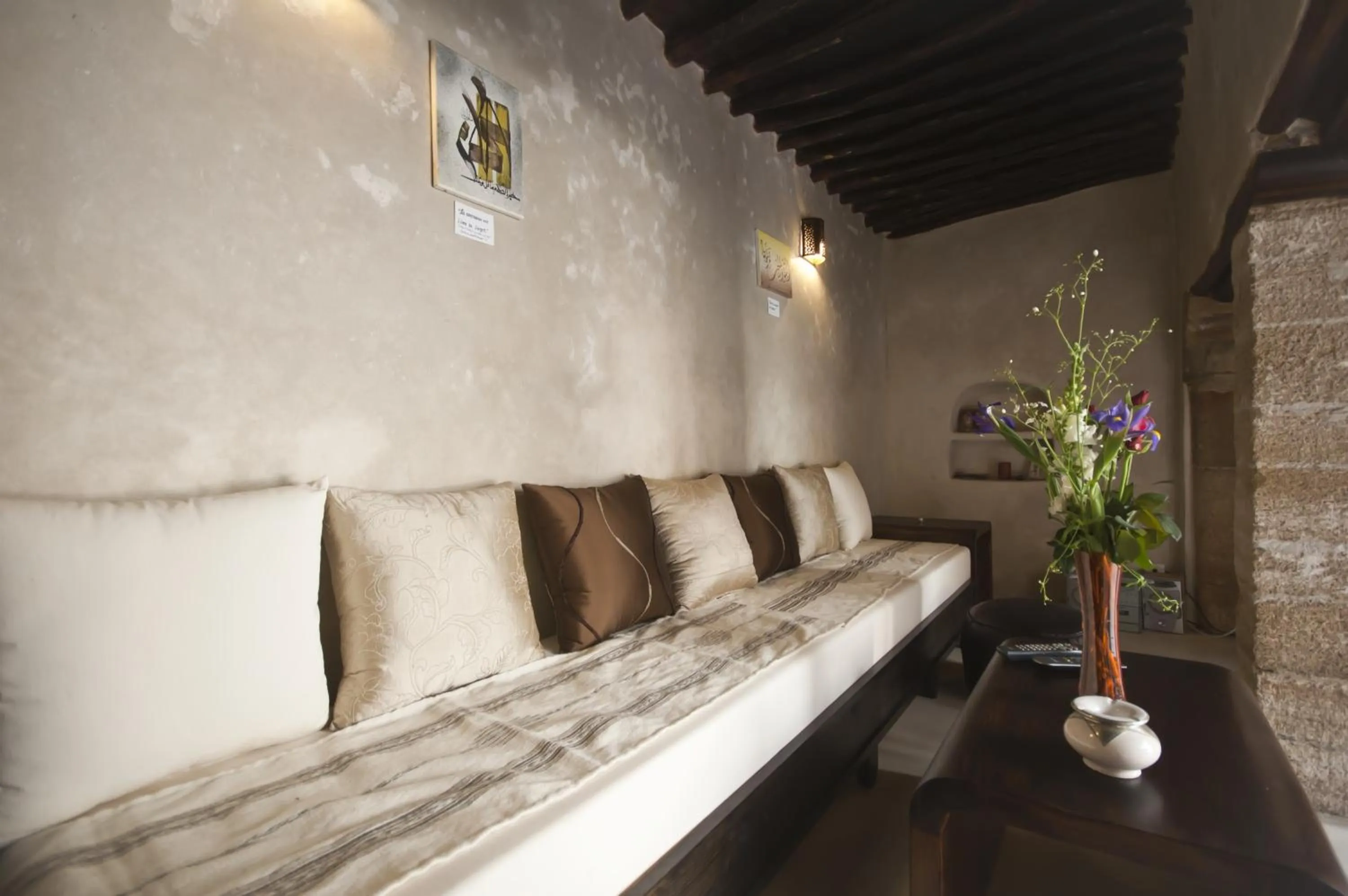 Living room in Riad El Maâti