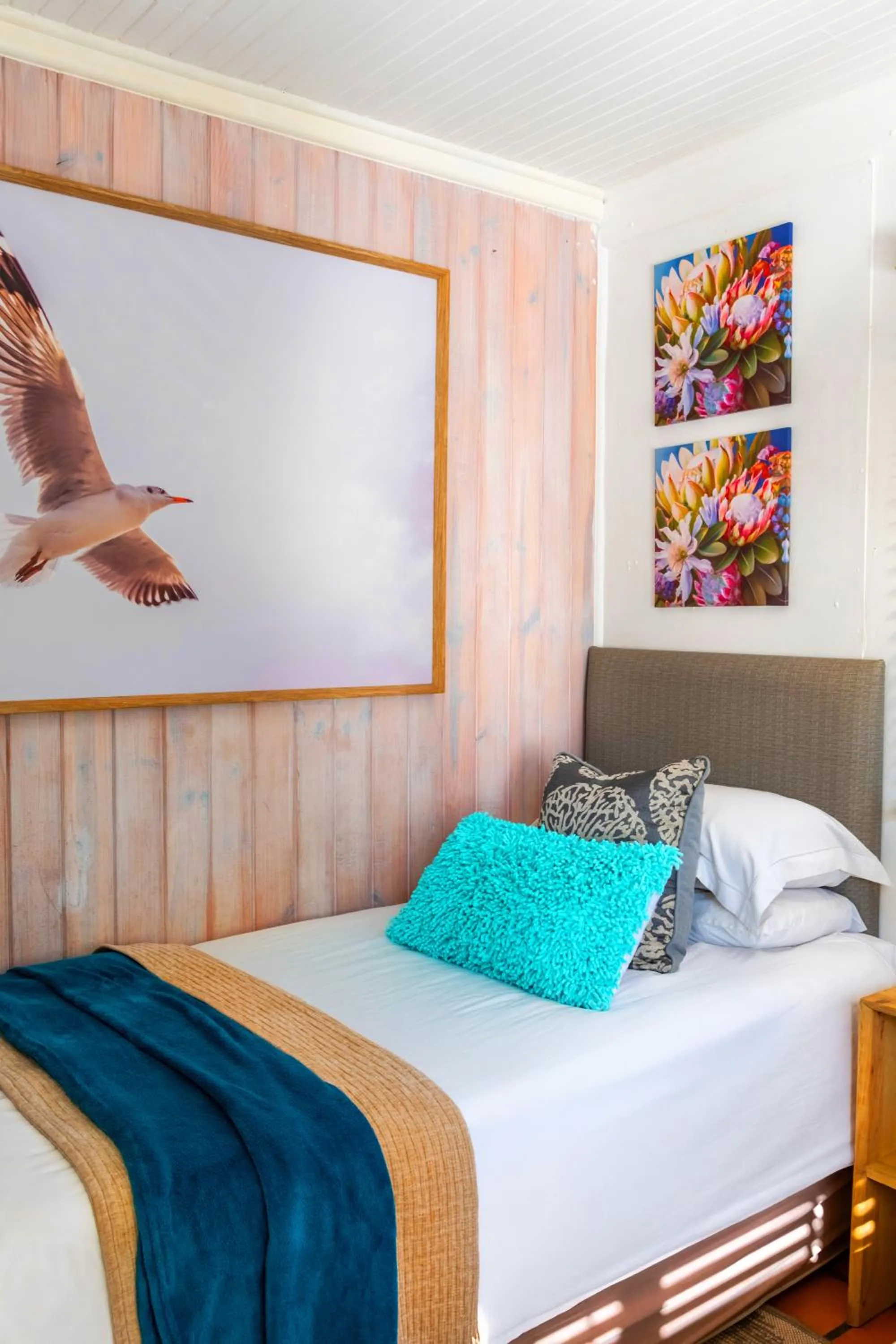 Bed in Knysna River Club by First Private Stays