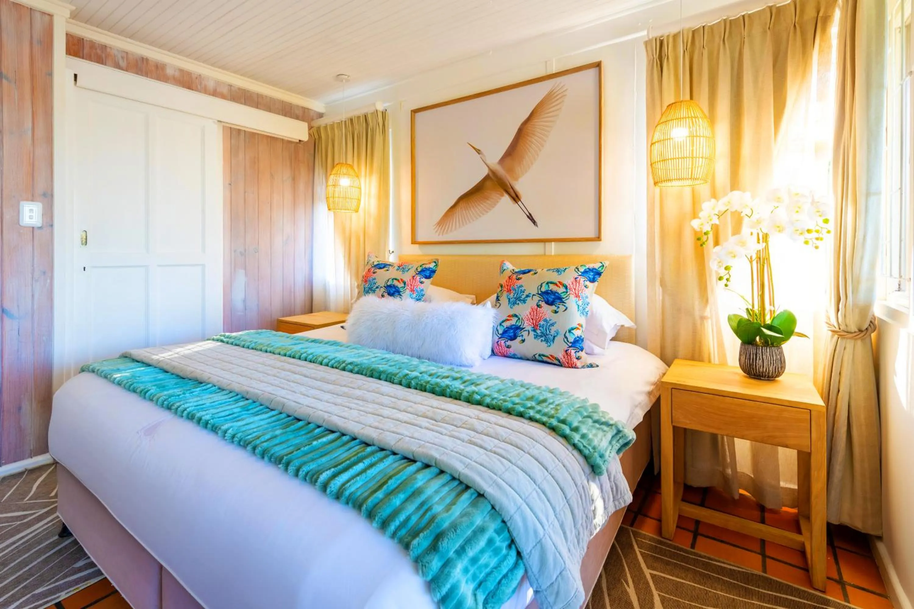 Bed in Knysna River Club by First Private Stays