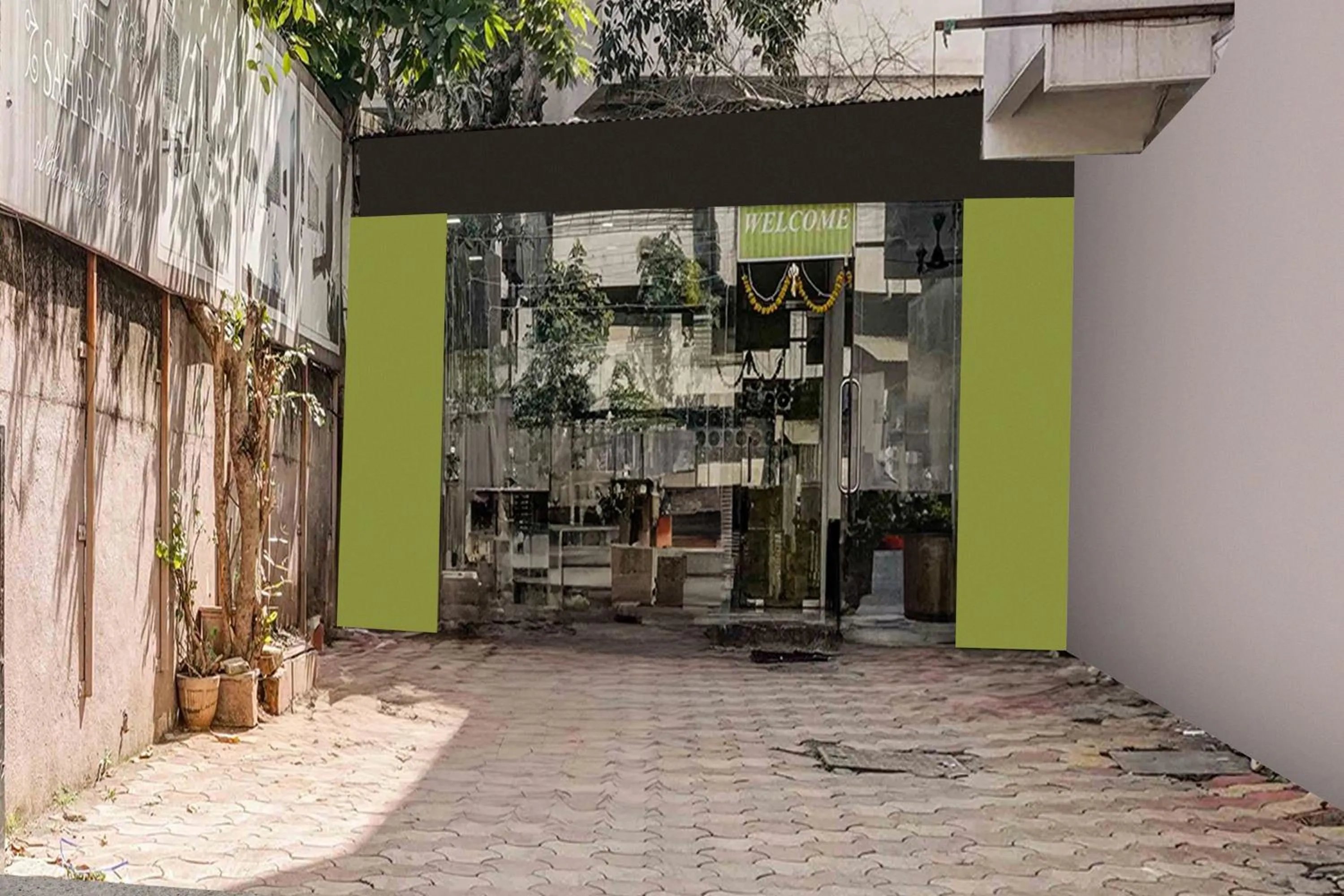 Facade/entrance in FabHotel Sahara Inn - Nr Vijay Mamta Theatre, Nashik Road