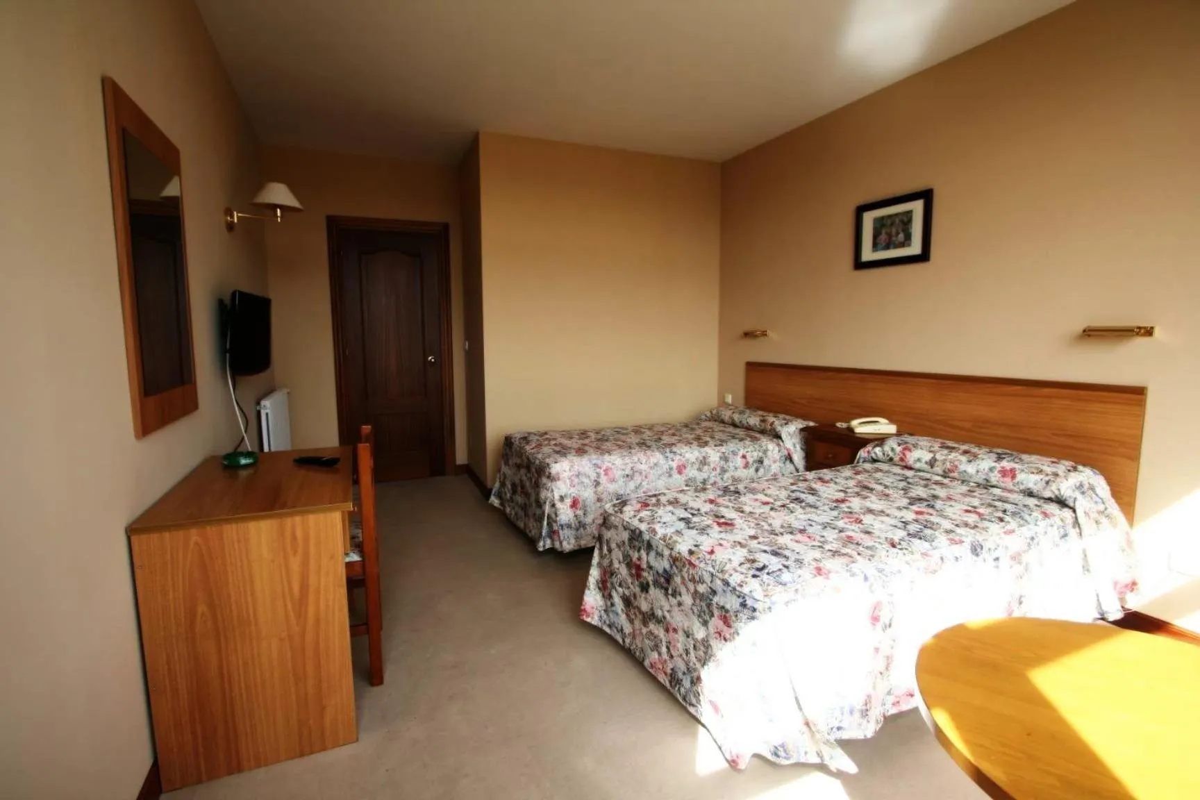 Photo of the whole room, Bed in Dunas de Oyambre