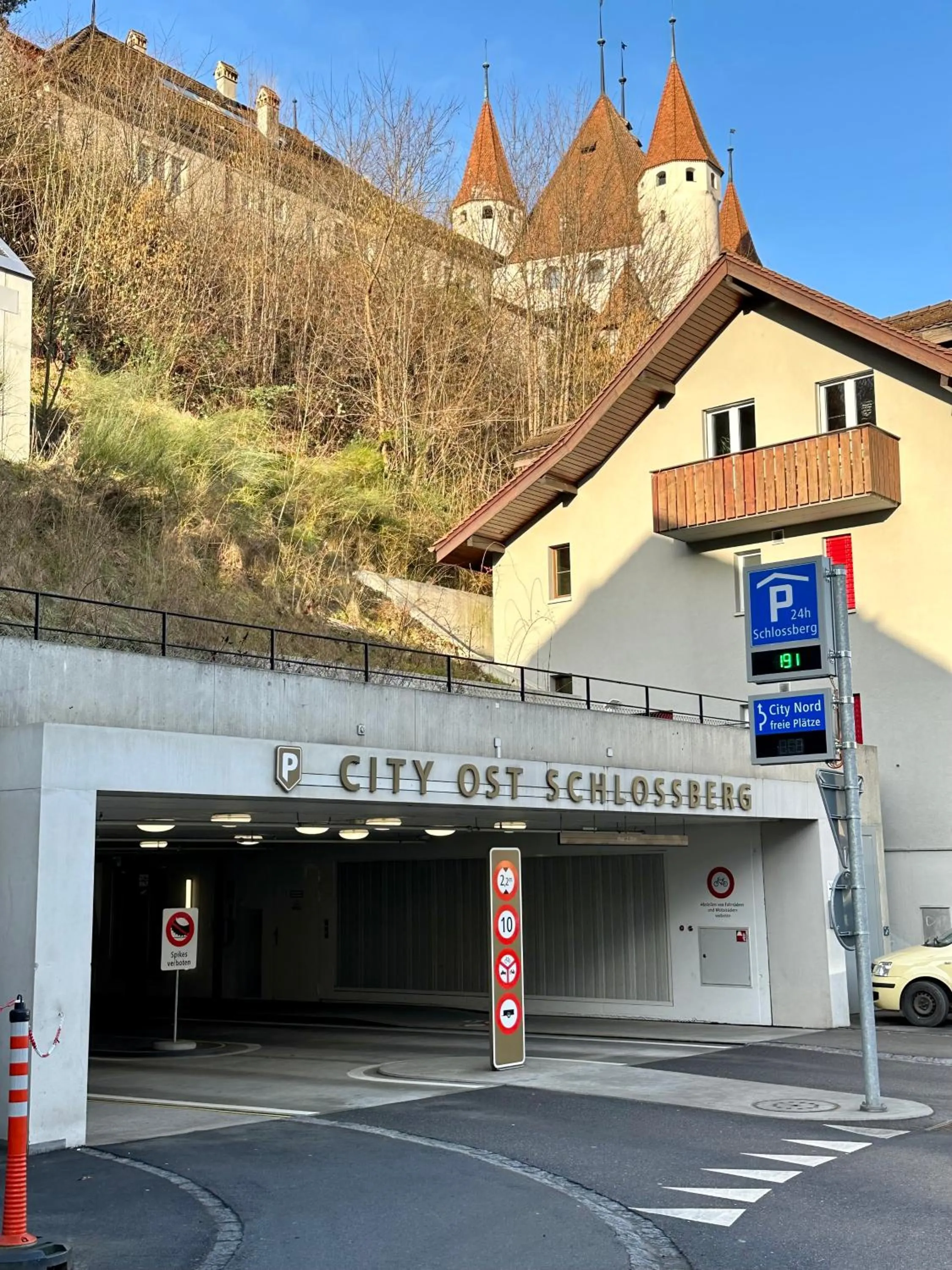 Parking in Hotel Emmental