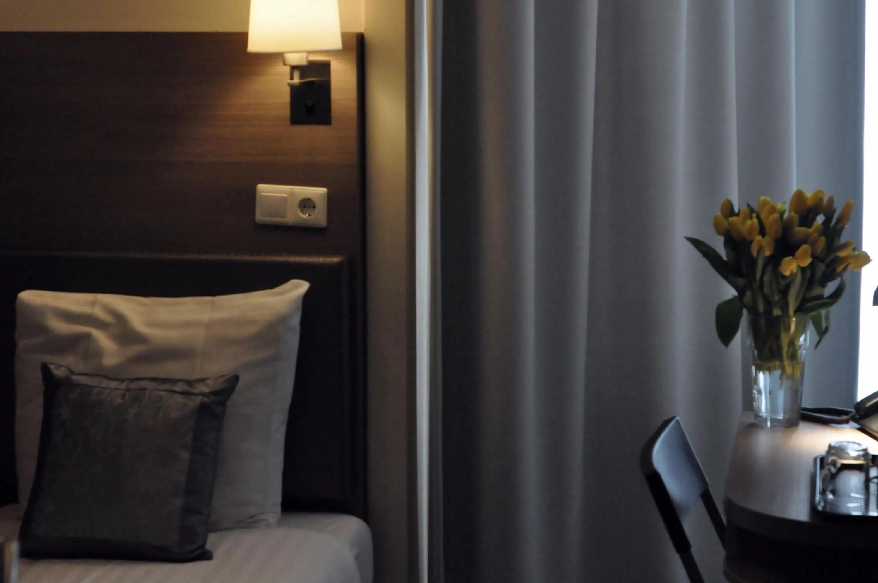 Bed in The Concert Hotel