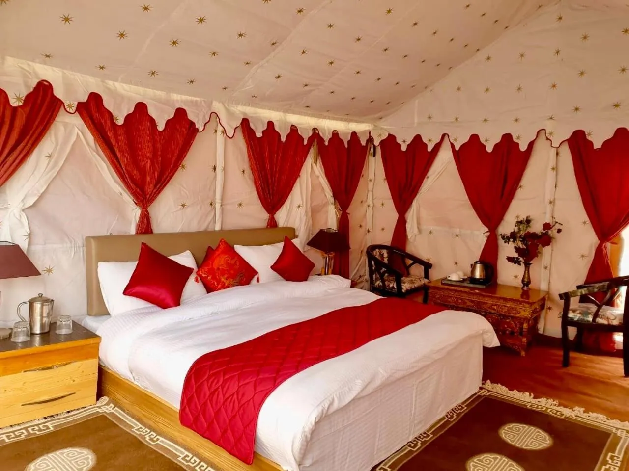 Bed in Royal Deluxe Camp & Resort, Hunder- Nubra