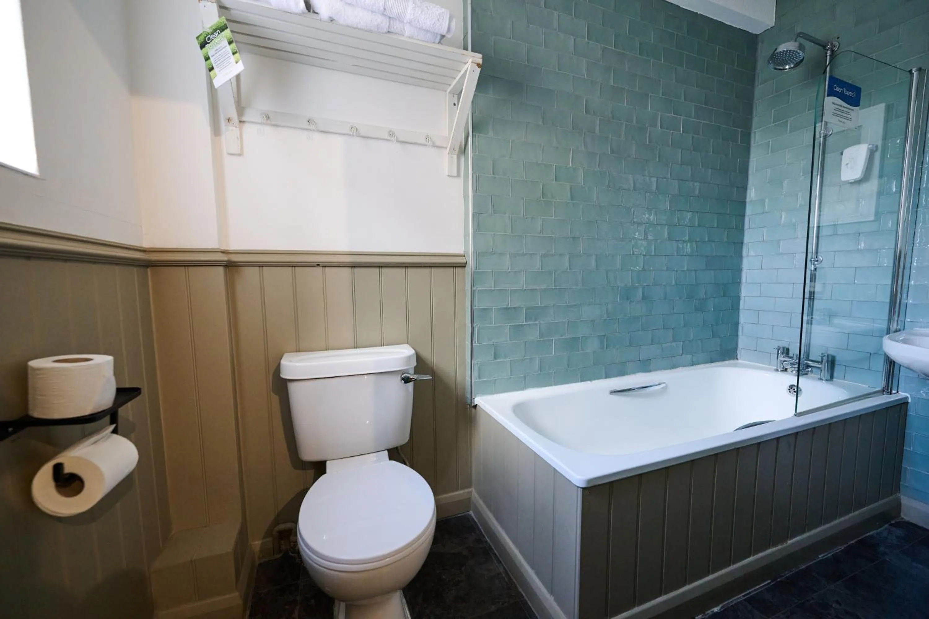 Bathroom in White Hart, Newmarket by Marston's Inns