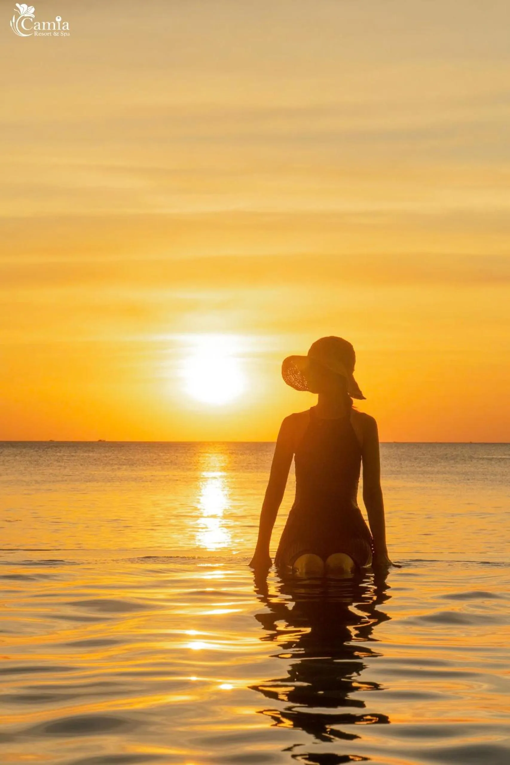 Sunset in Camia Resort & Spa