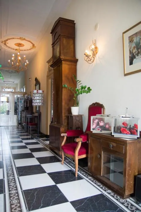 Hostel Herberg de Esborg Scheemda